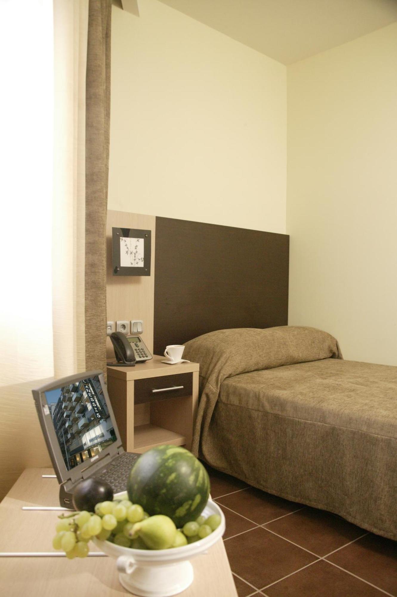 Hotel Anessis 3*