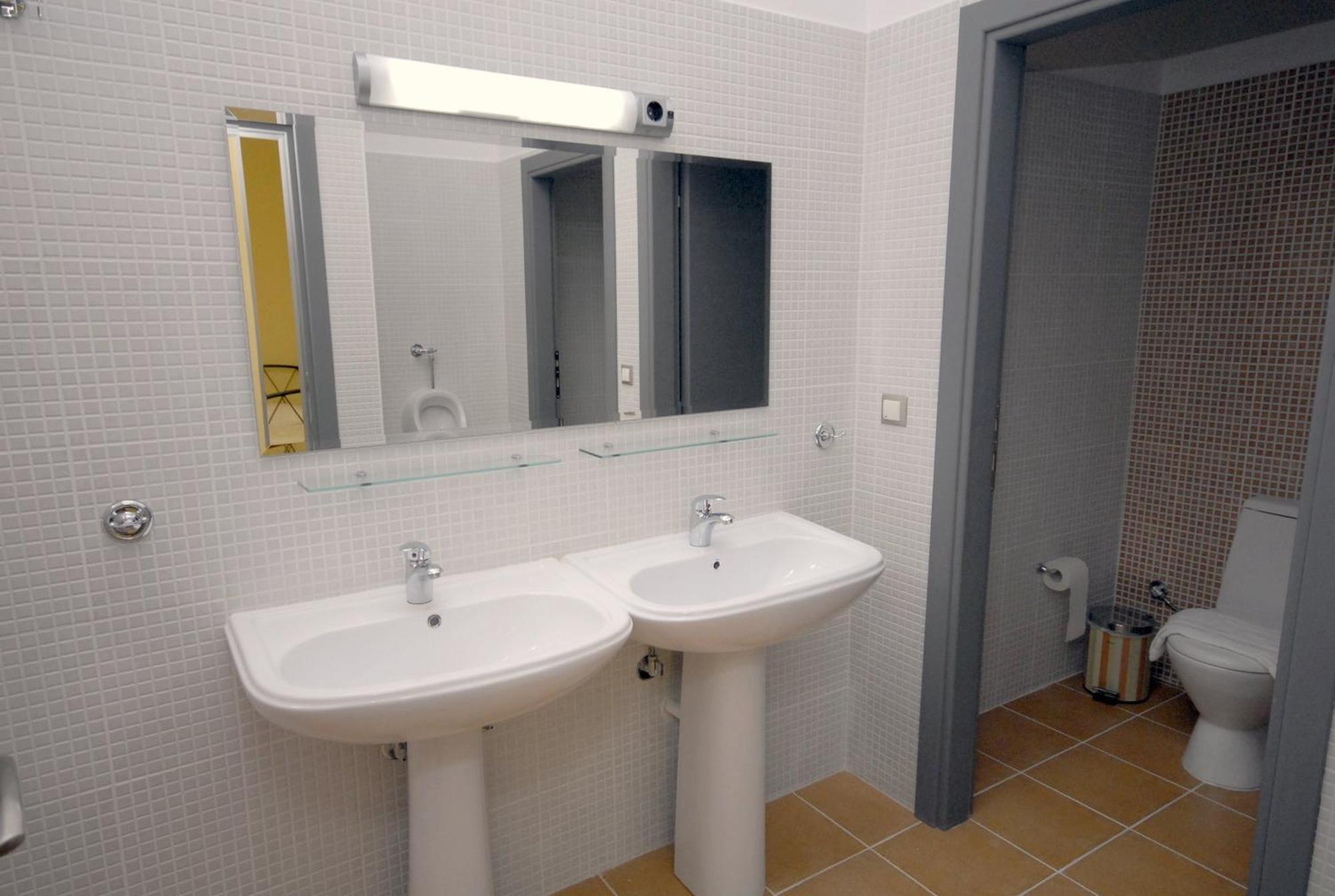 Guest house Rentrooms