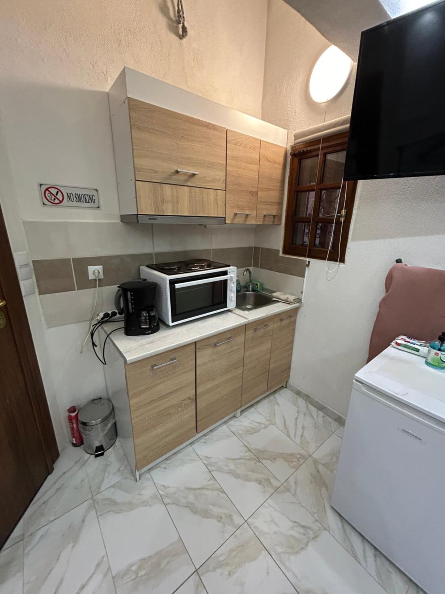 Apartment Ano Poli 4 *