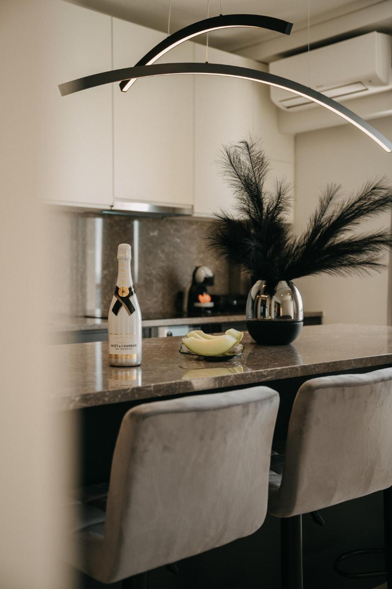 Apartment Luxury Sea View Retreat Thessaloniki