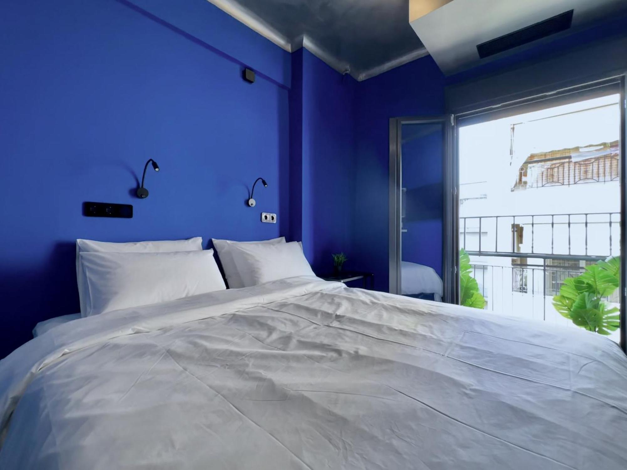 Four Seasons - The Crown Thessaloniki