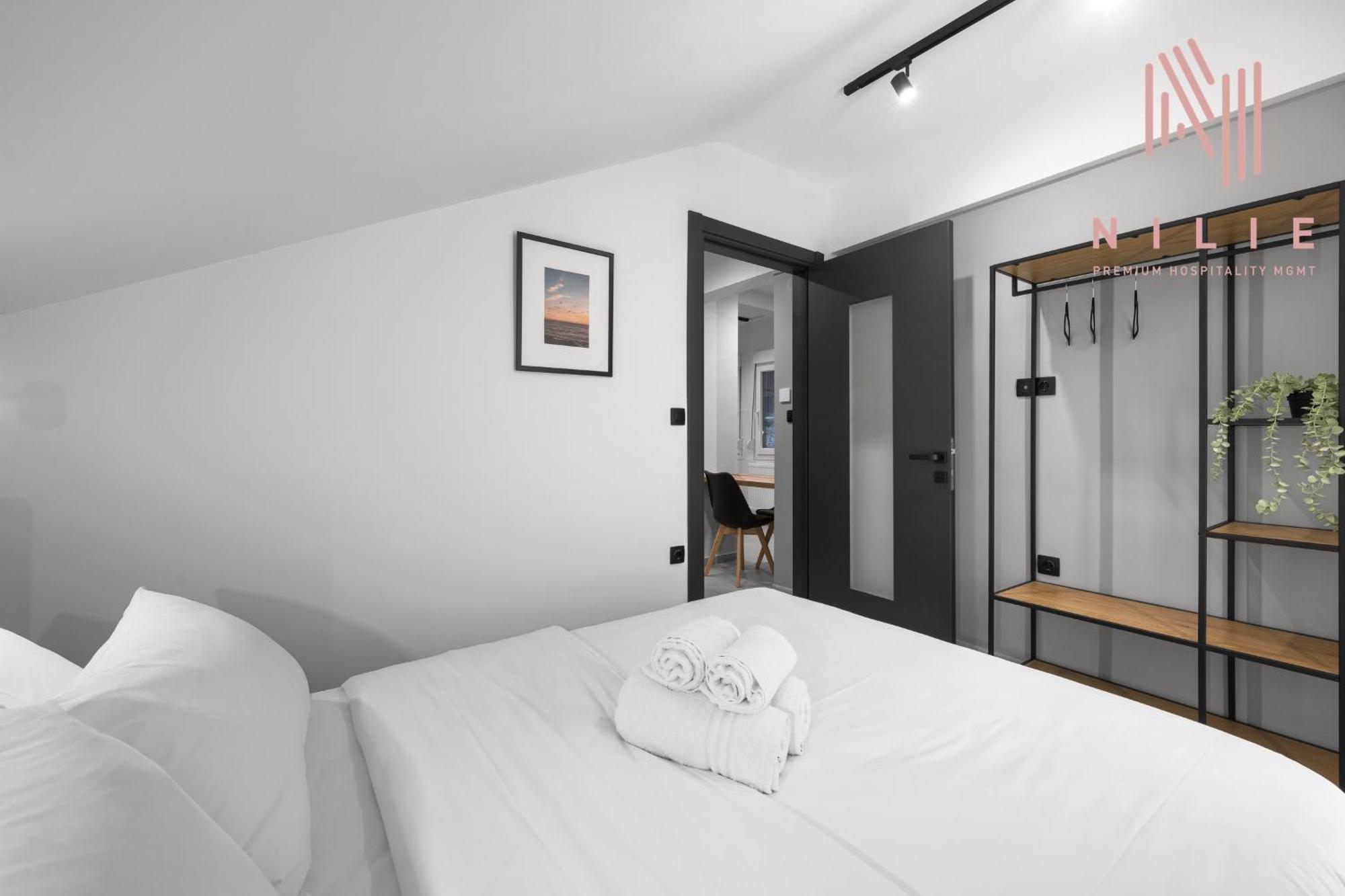 Appartement 8, Nilie Hospitality Mgmt