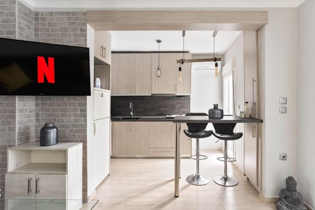 Modern Lifestyle In The Heart Of The Thessaloniki