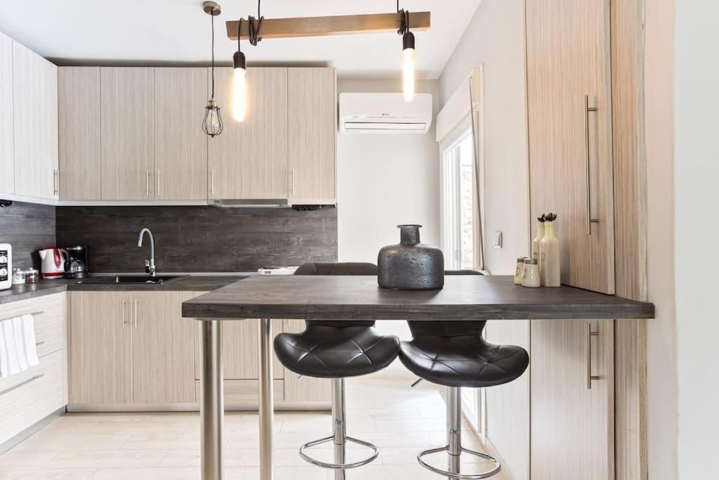 Apartment Modern Lifestyle In The Heart Of The *
