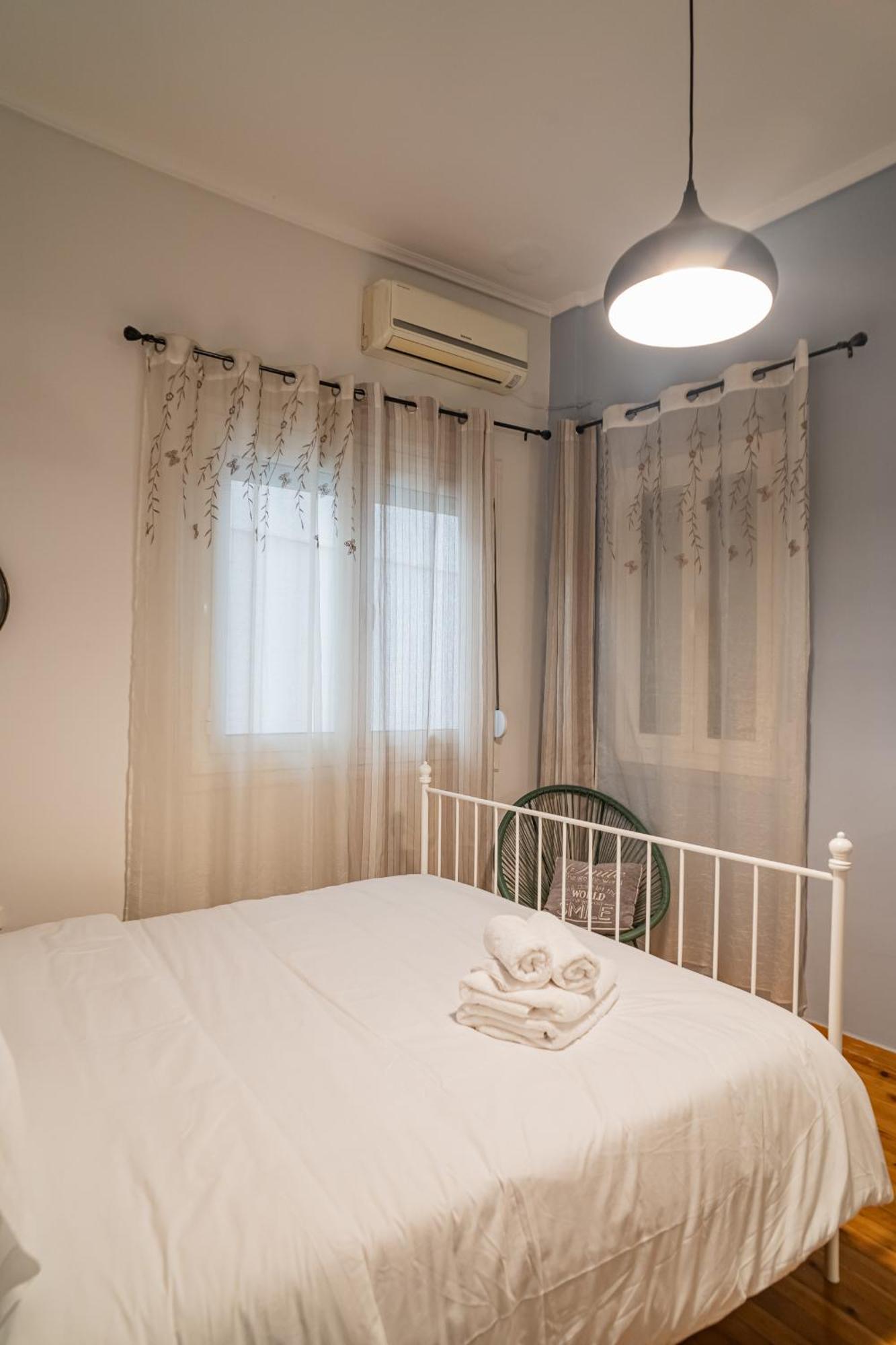 Feel Greek Hospitality #θ004 *