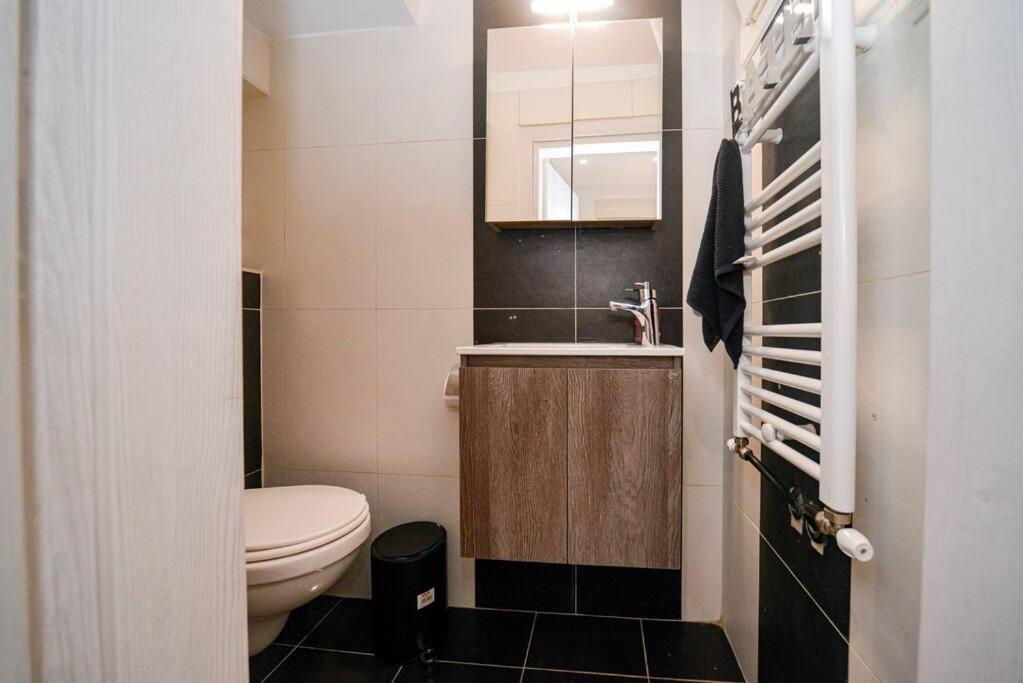 Skg Center Apartamento Tessalónica
