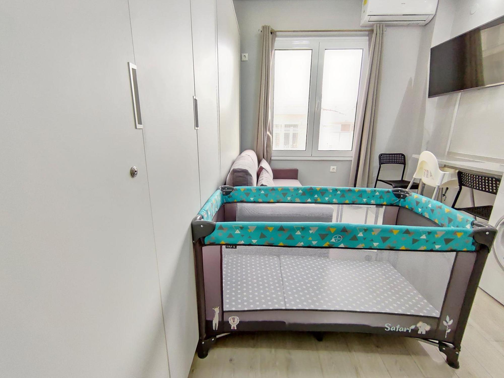 Pretty Petitie Fully Equipped Center Apartment Thessaloniki