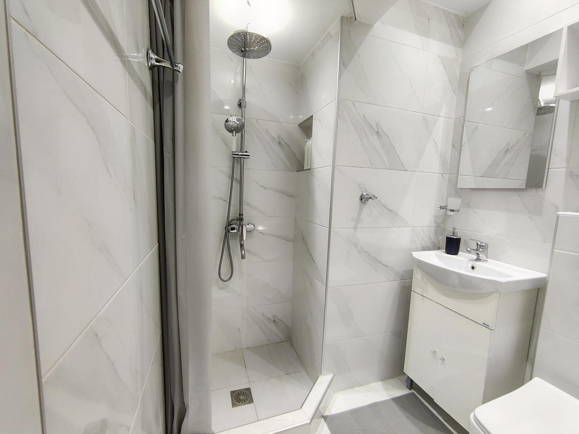 Apartment Pretty Petitie Fully Equipped Center Thessaloniki