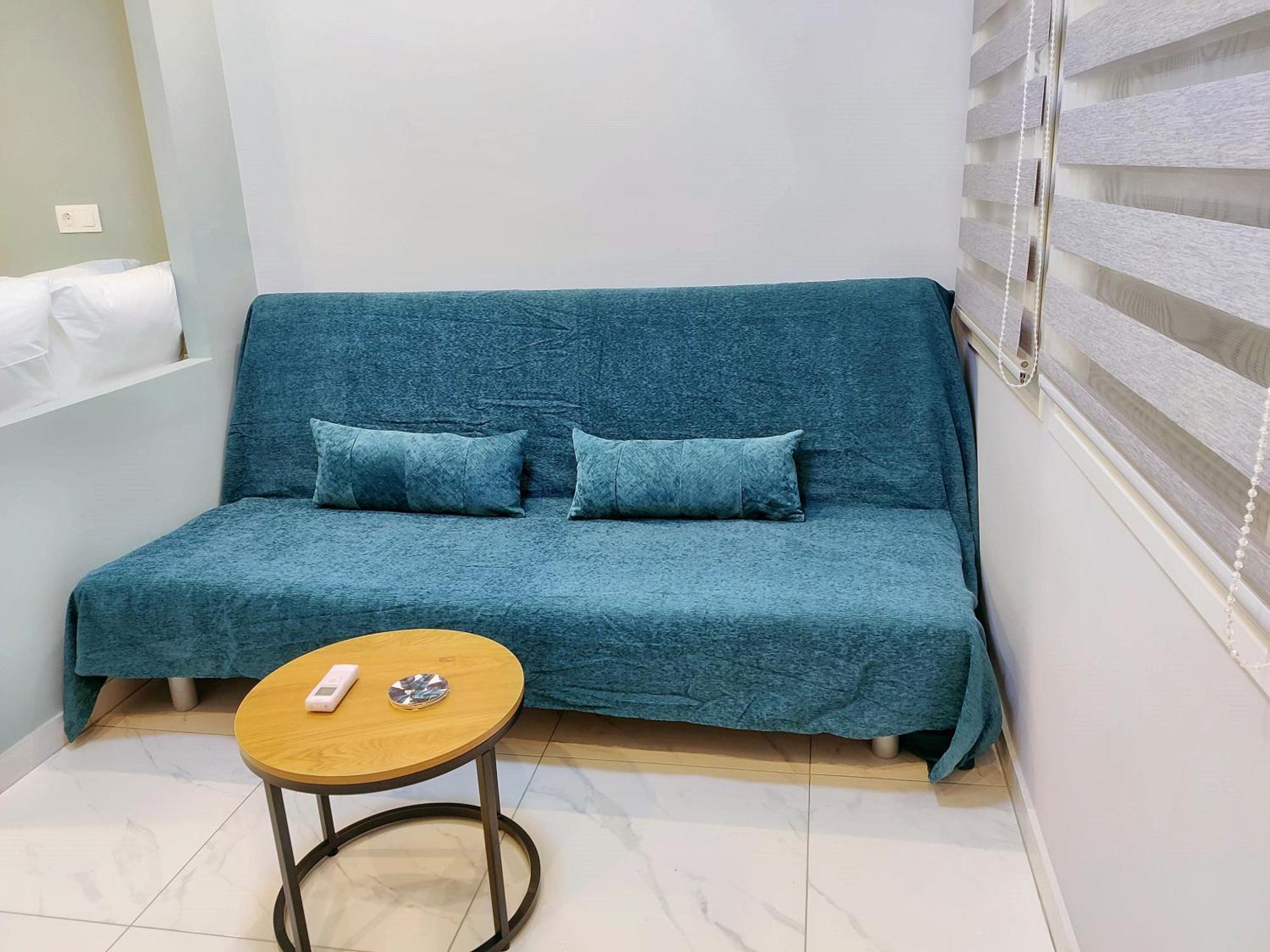 Stylish Fully Equipped Center