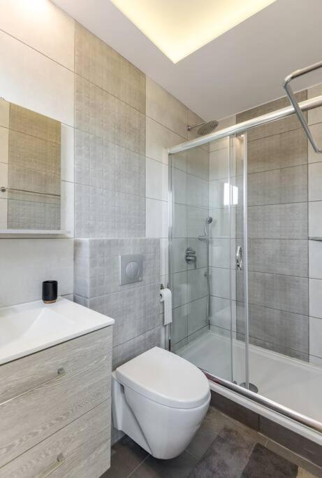 Apartment Penthouse In The Center Thessaloniki