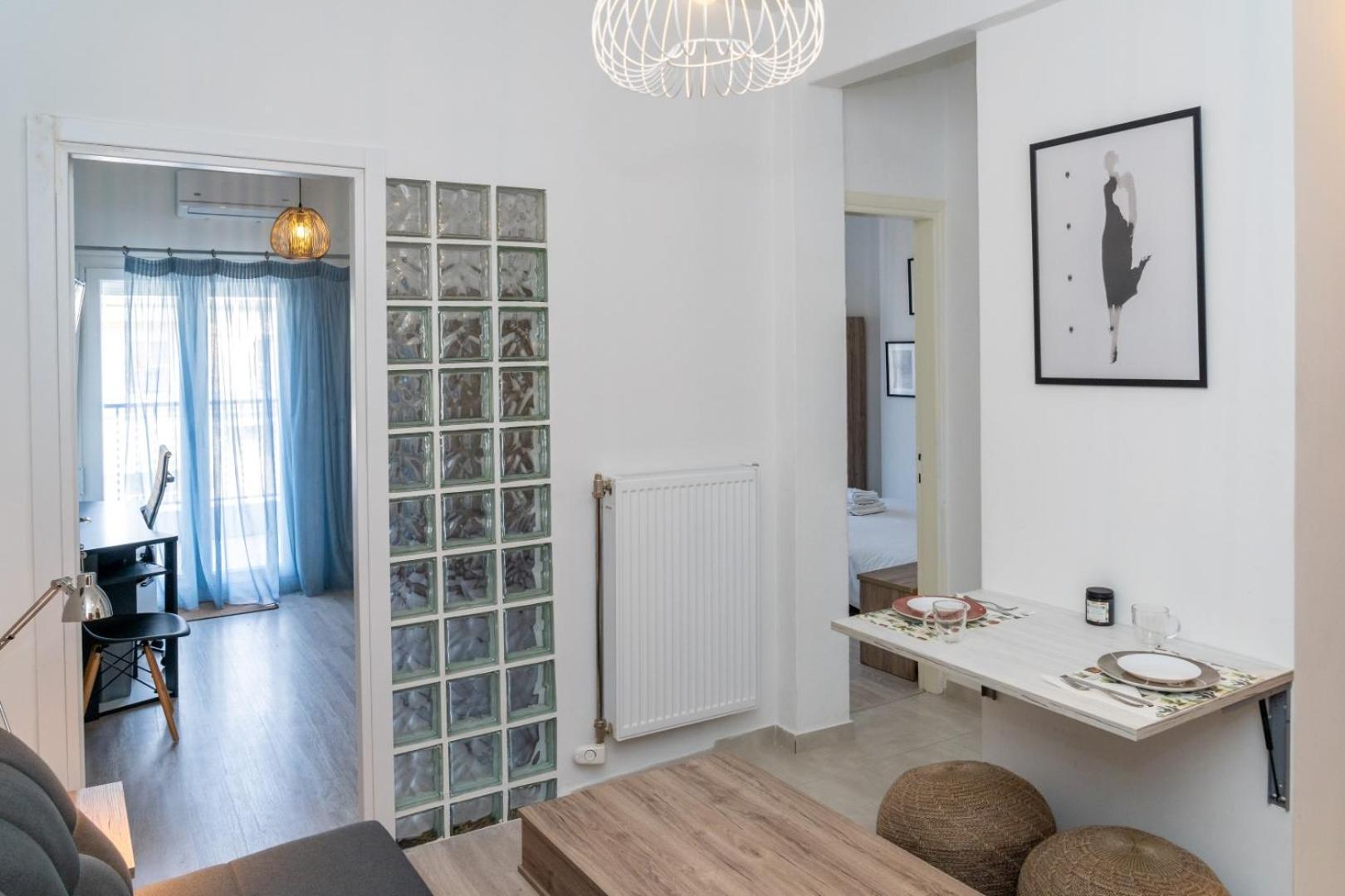 Kosmos Service Near Turkish Consulat And Saint Dimitrious Church With Additional Cost Parking Apartment