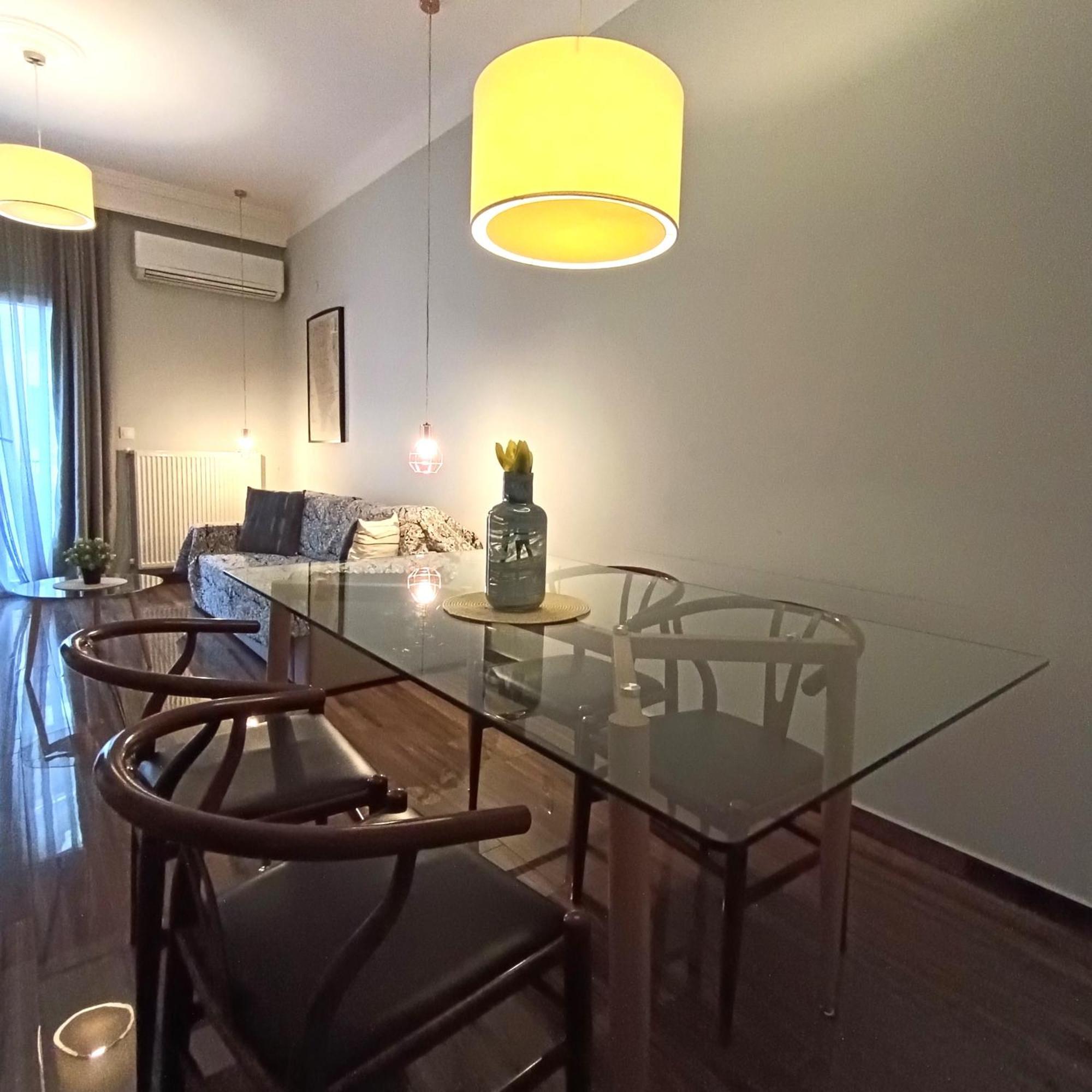 Luxury In The Heart Of The City. Apartment *