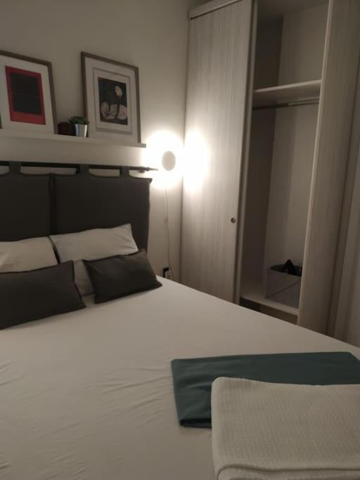 Cozy At Historical Center Apartment *