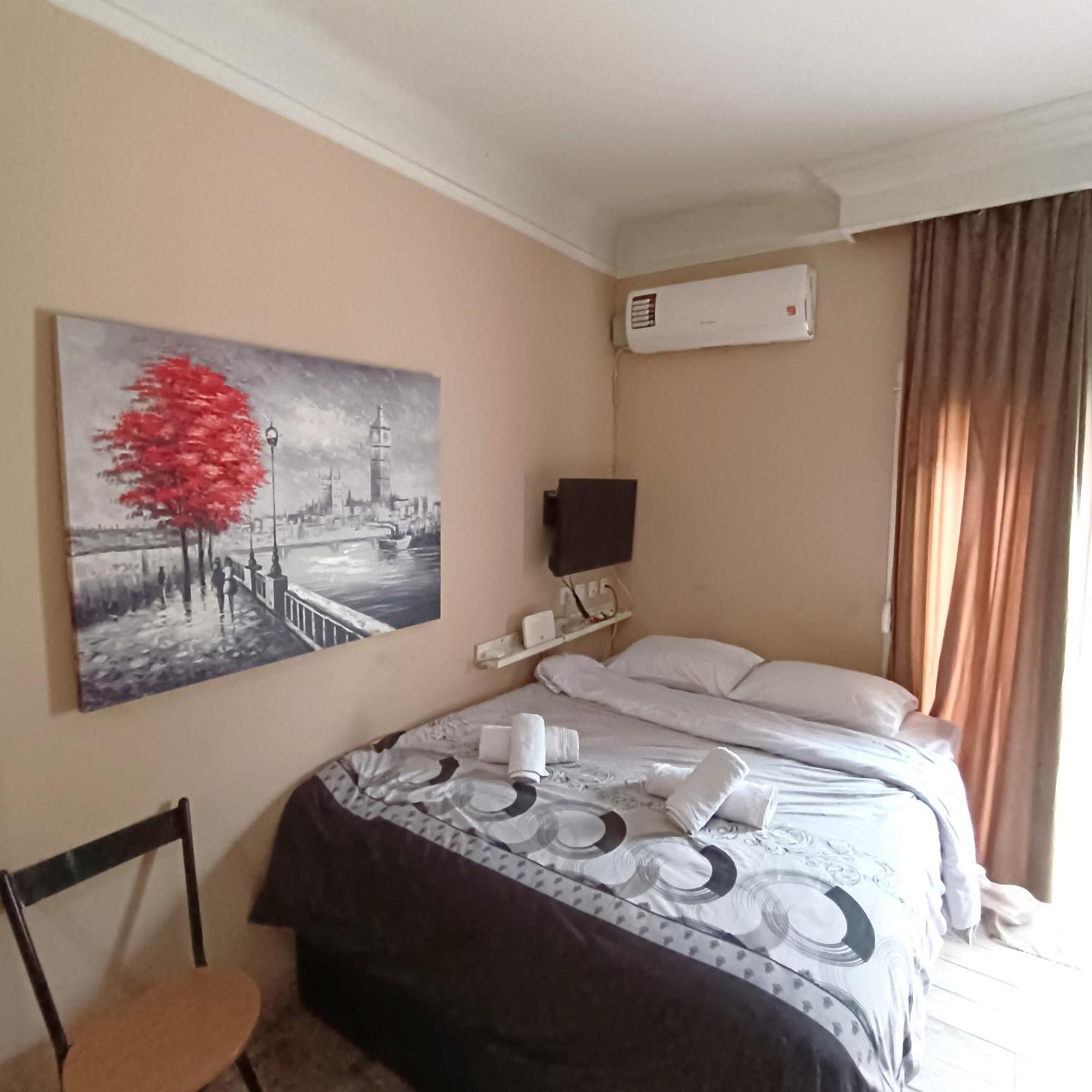 Citycenter Modern,beautiful Studio. Apartment *