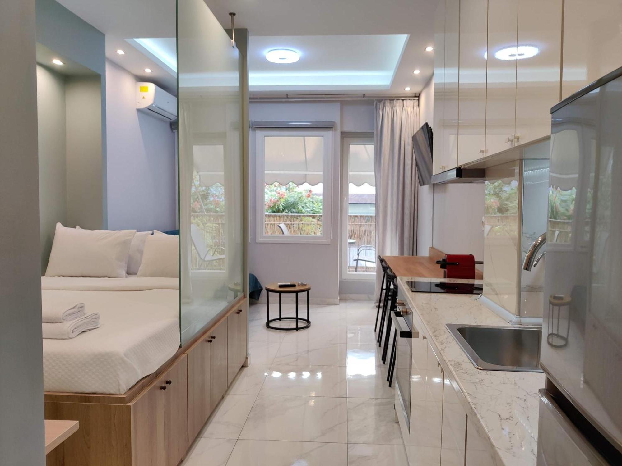 Stylish Fully Equipped Center *