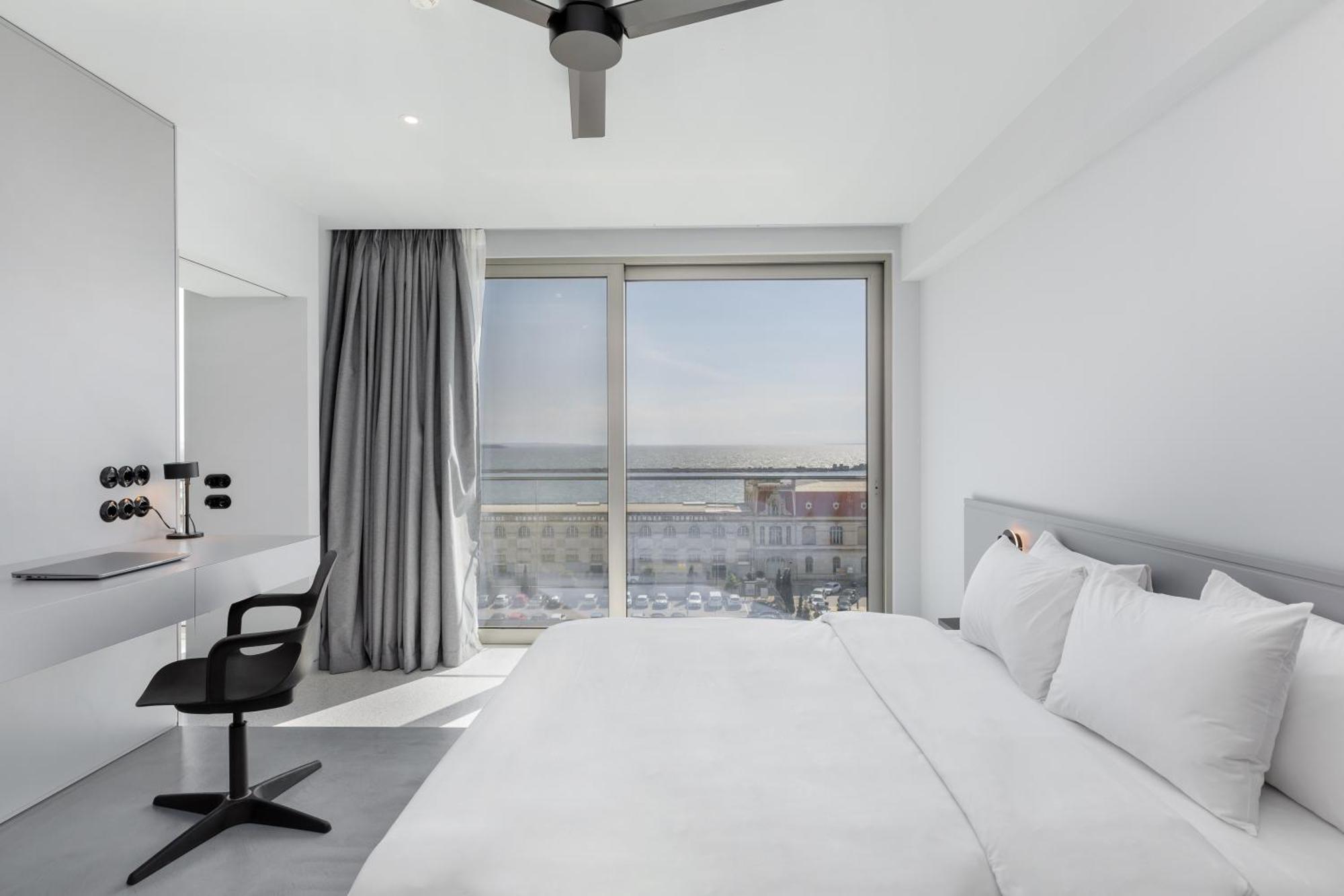 Apartment Nero Luxury By Zennova