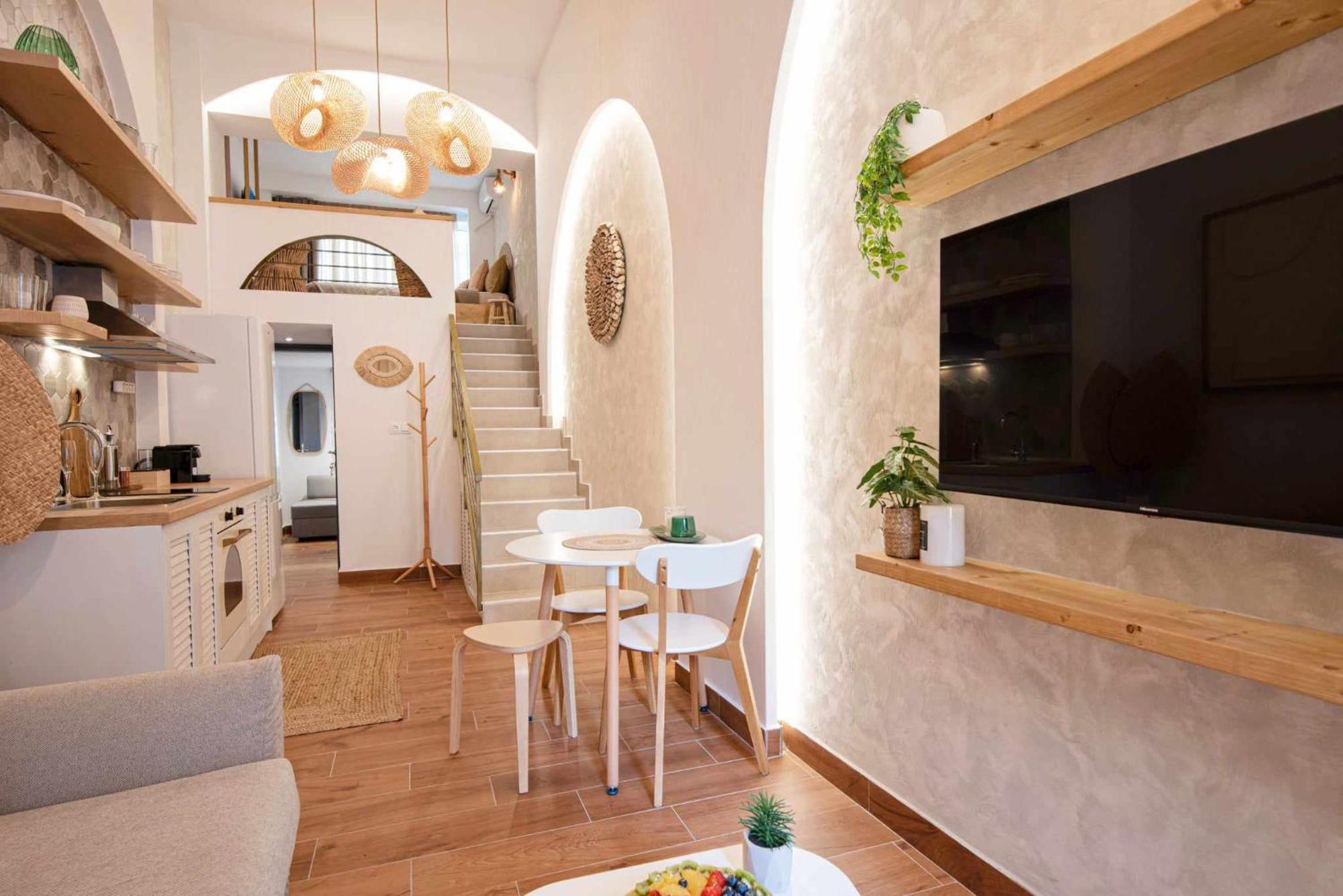 Namaste Lofts Near Seaside Apartment *