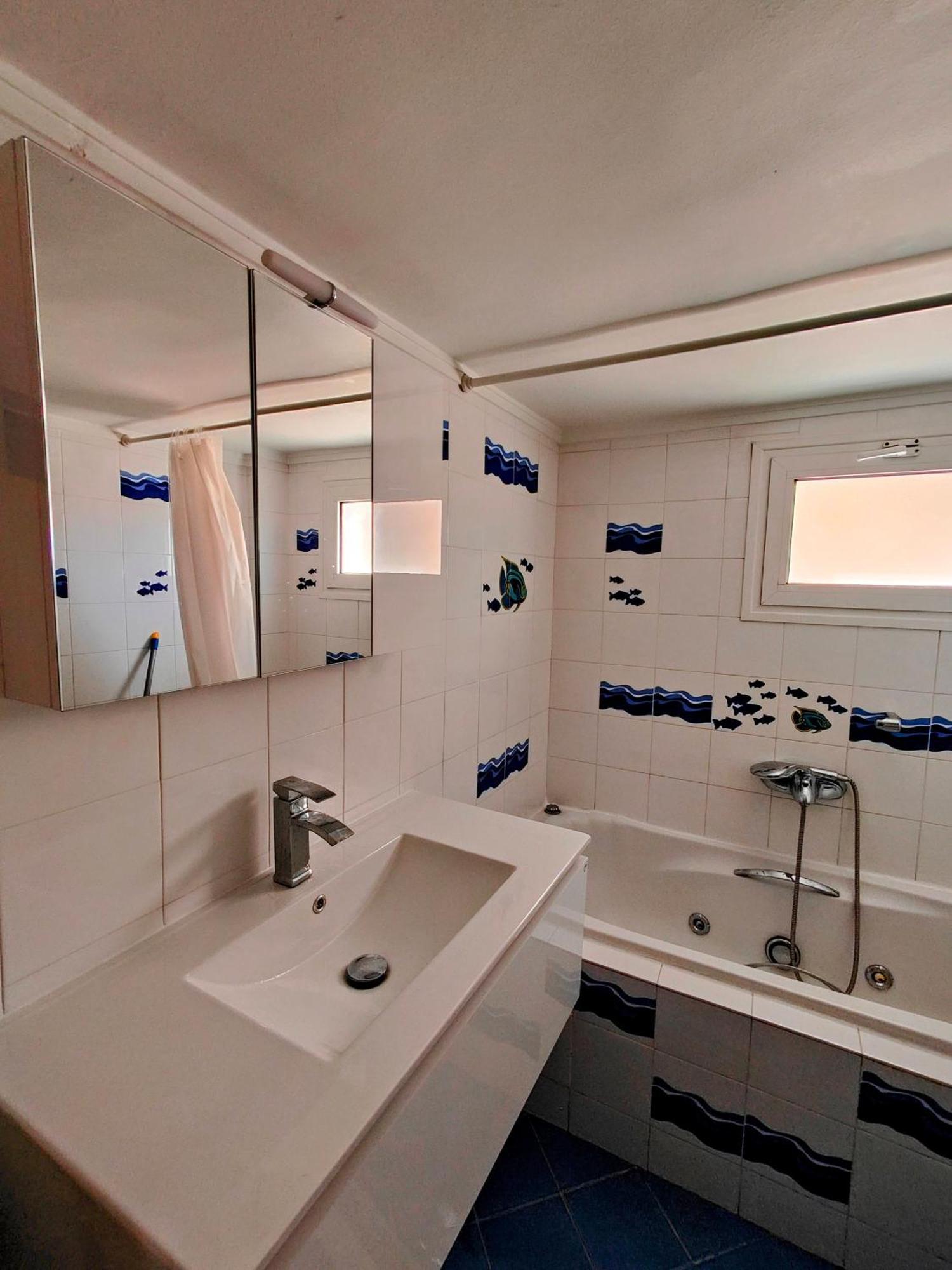 Celestial Garden-thessaloniki's Modern, Eclectic Penthouse With An Amazing View And Veranda