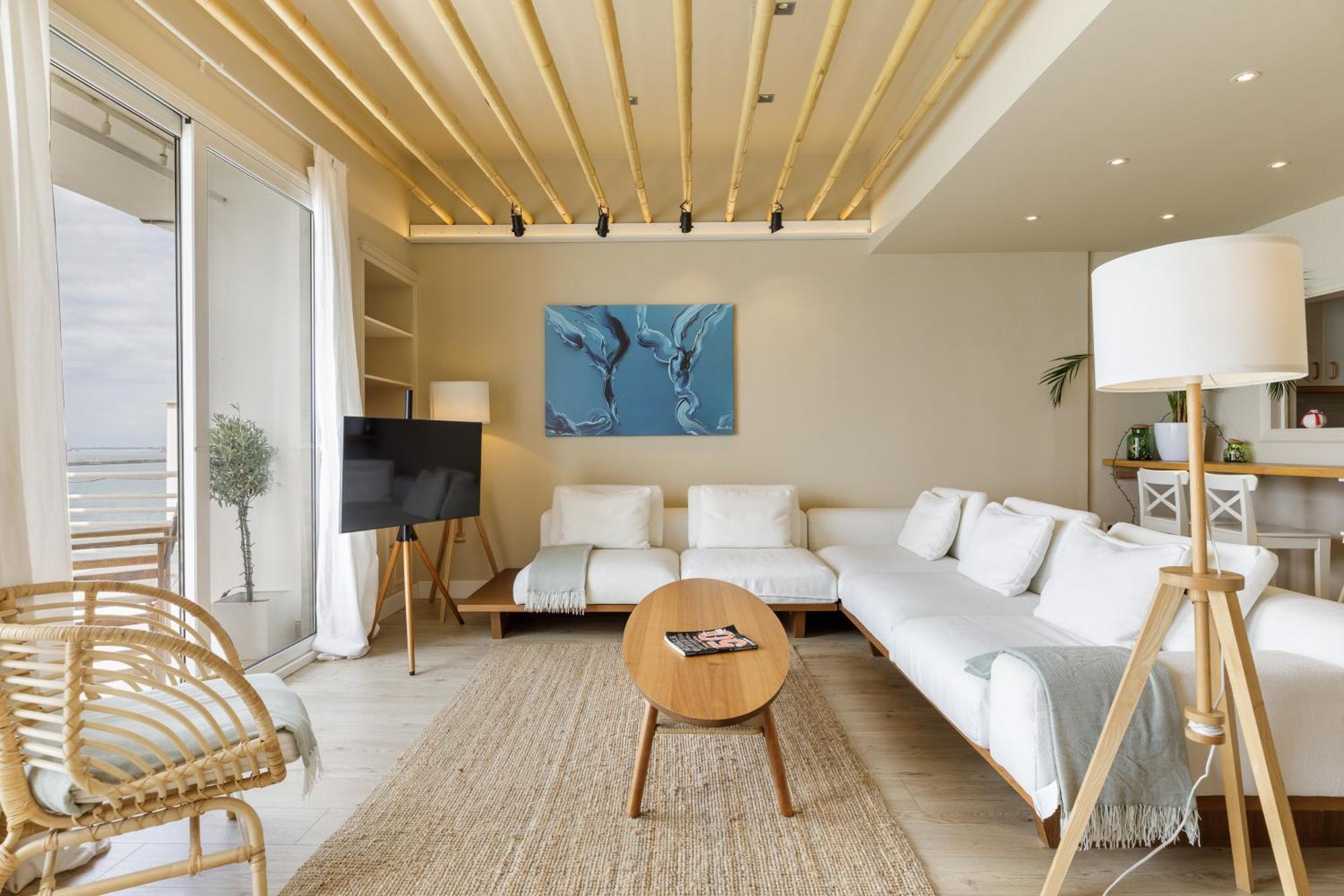 Apartment Infinity & Beyond By Halu! - Seafront *