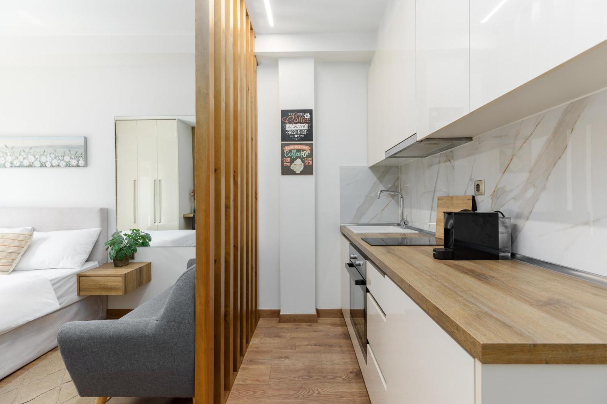 Apartment Mango & By Halu!