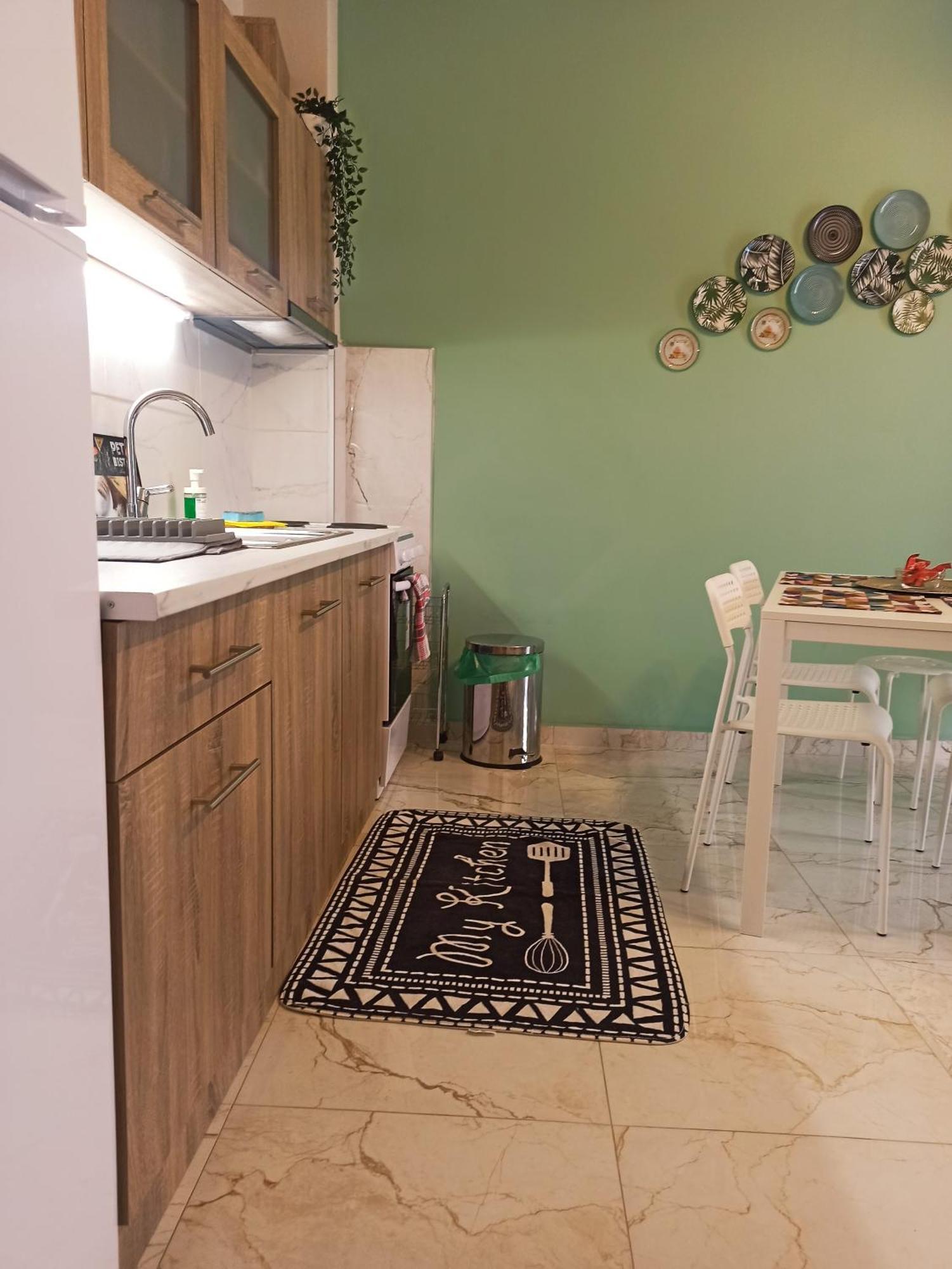Thess_cozy_home *
