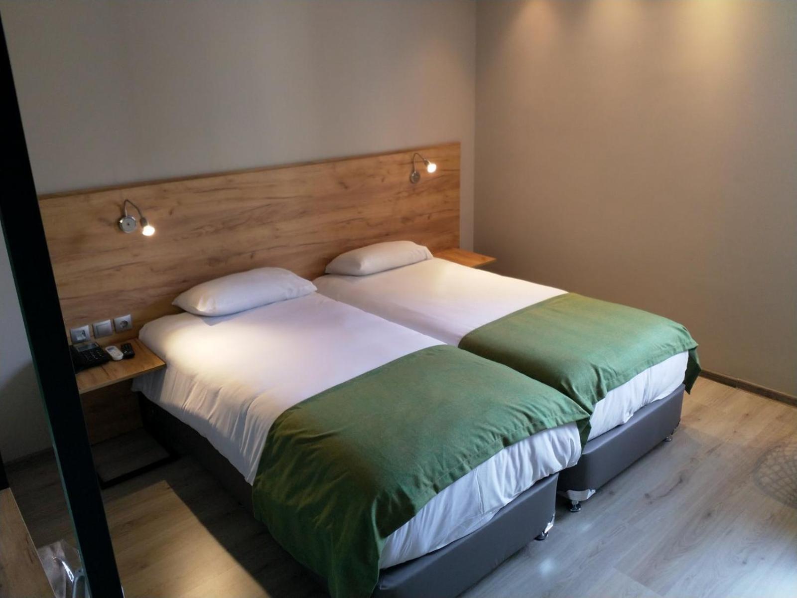 Vergina 3*