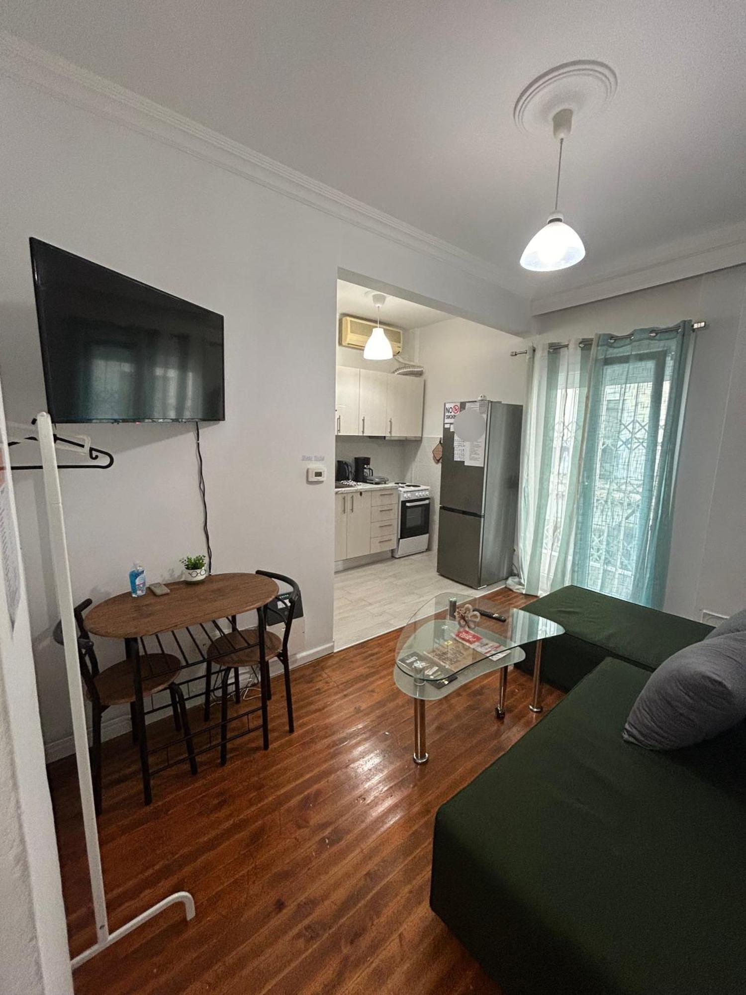 Calm Corner Delfon Apartment