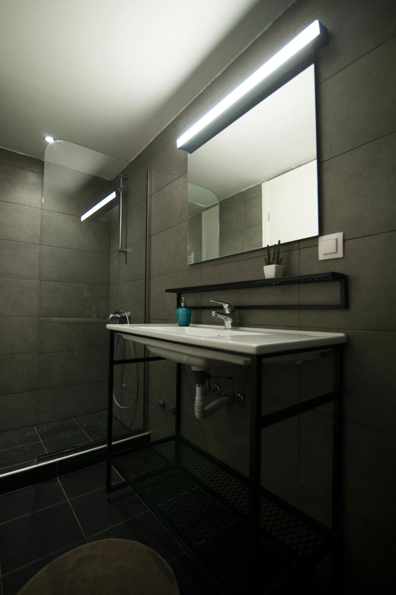 Apartment Mazi Venizelou *