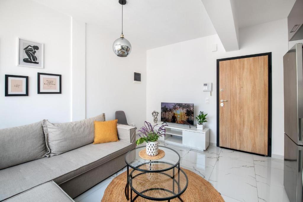 Cosmopolitan Oasis By Thesbnb Apartment Thessaloniki