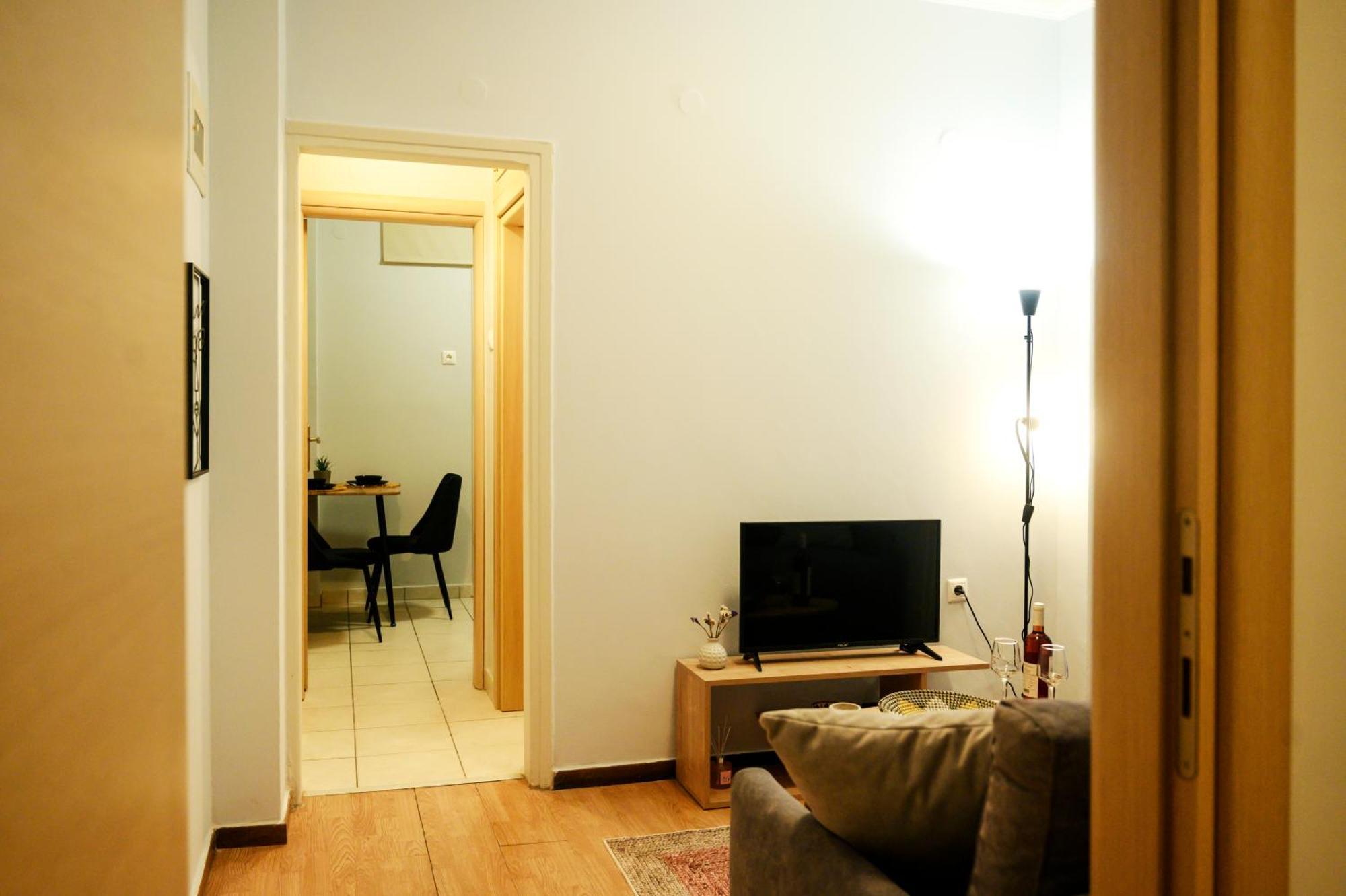 Modern Downtown Flat By Golden H&r Apartment Thessaloniki