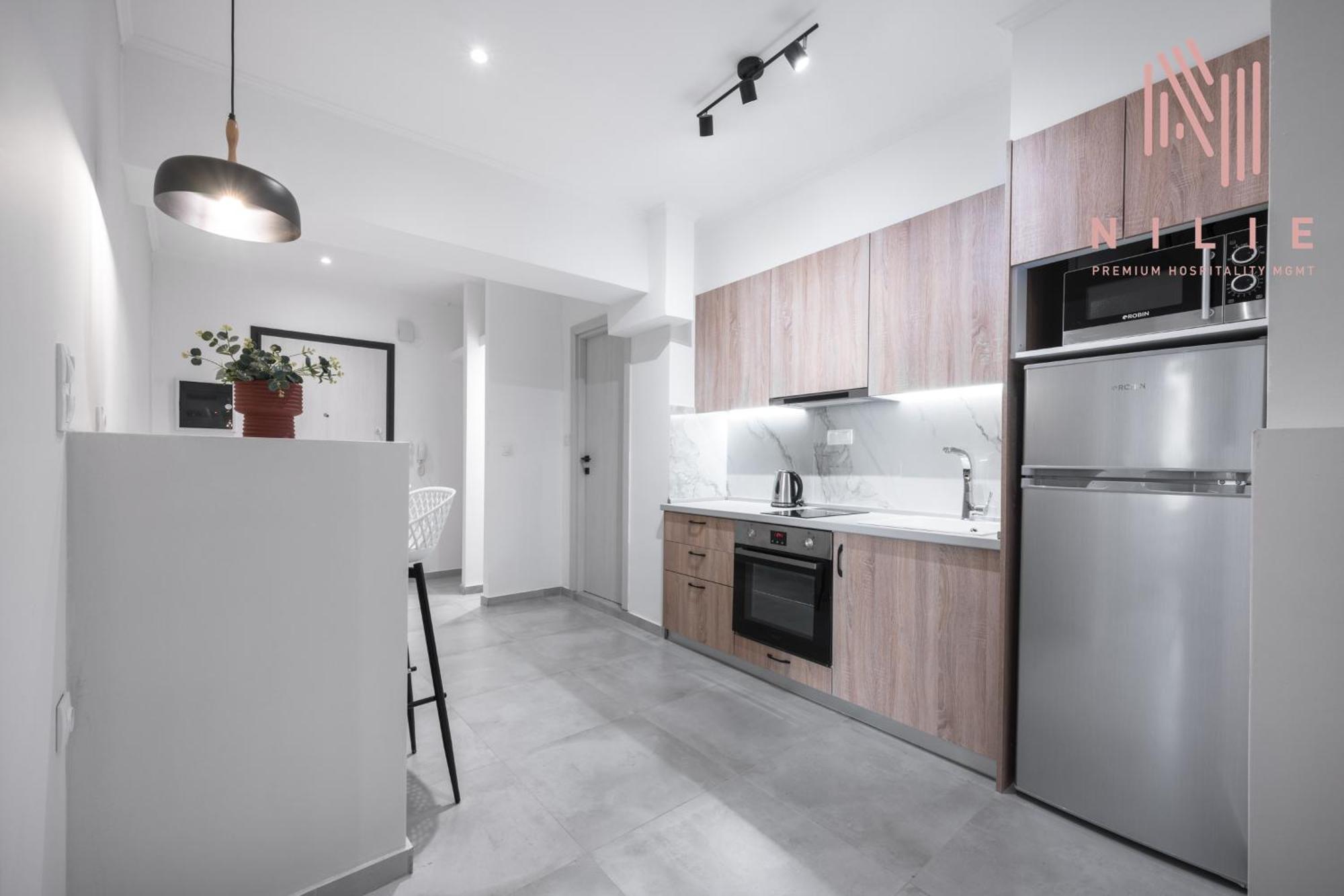 Apartment Next Door, Nilie Hospitality Mgmt