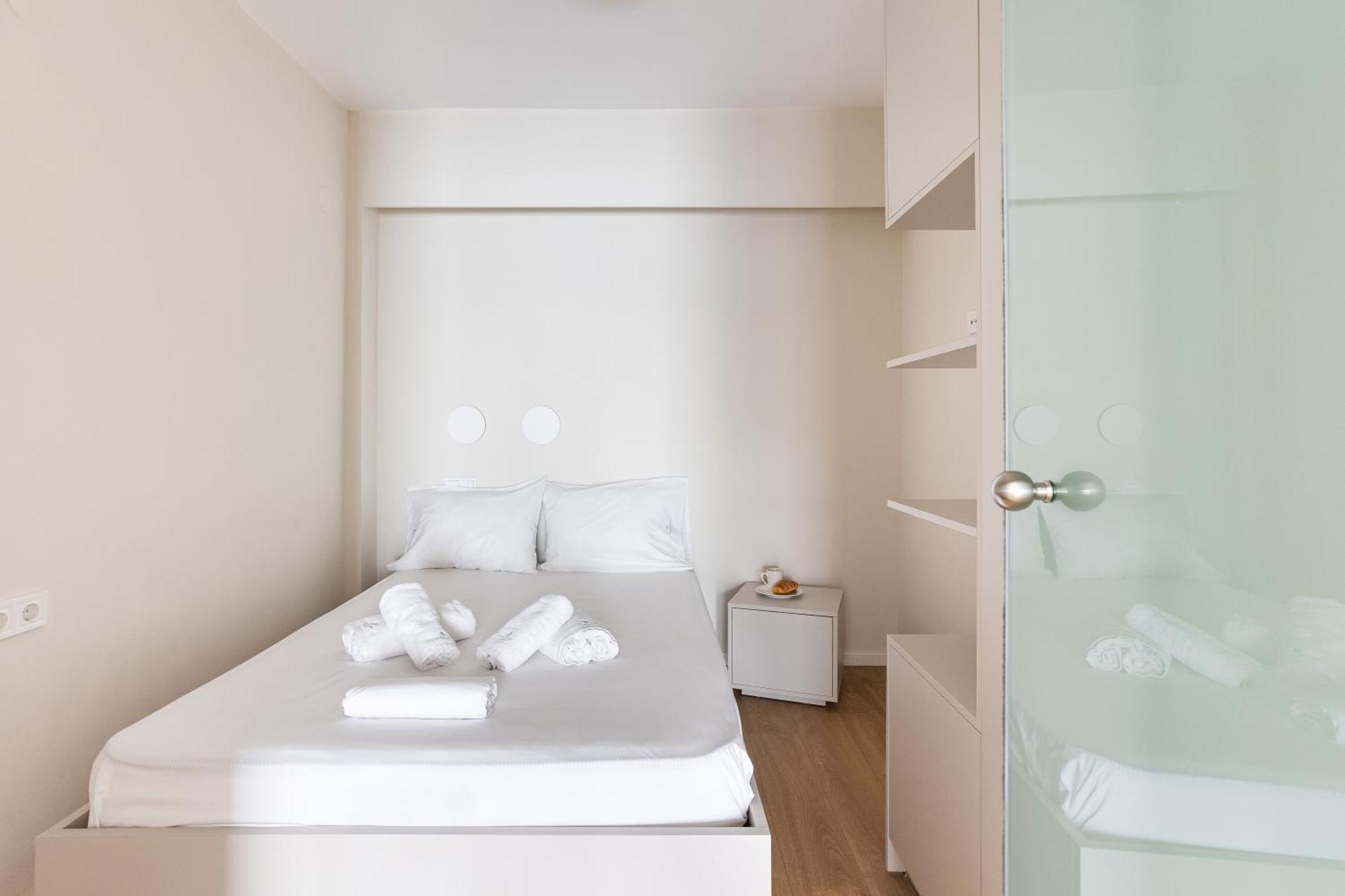 Harmonia Minimal Apartment *