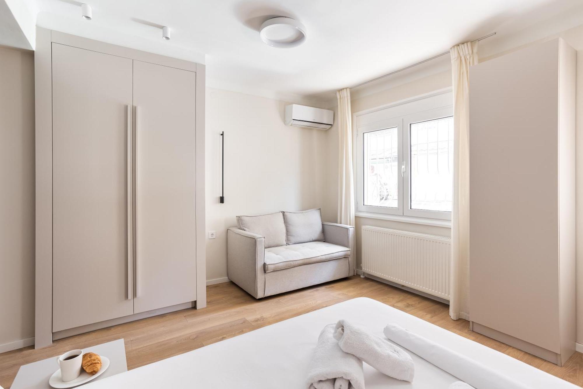 Harmonia Minimal Apartment *