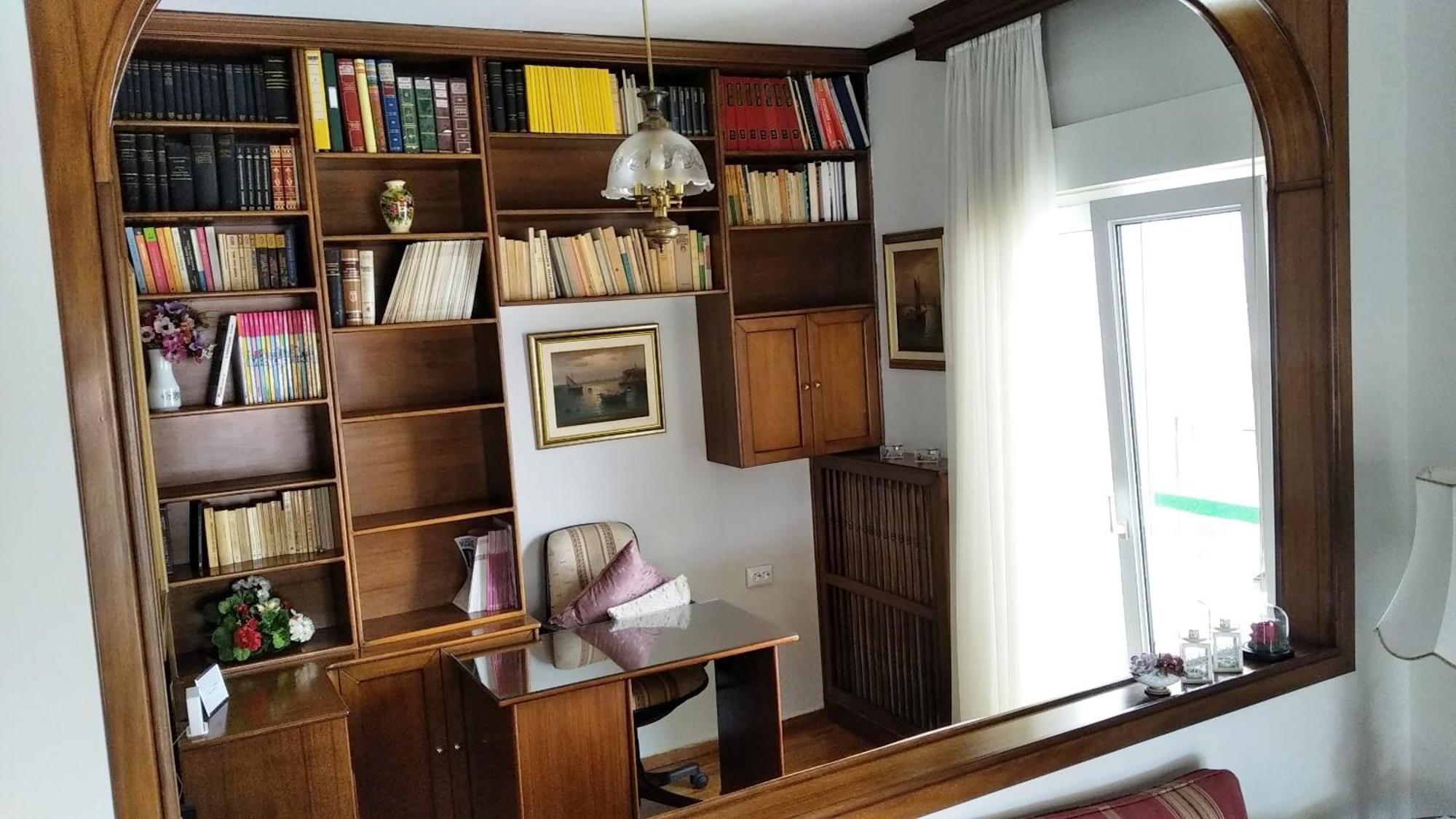 Elegant With Beautiful Panoramic View Apartment