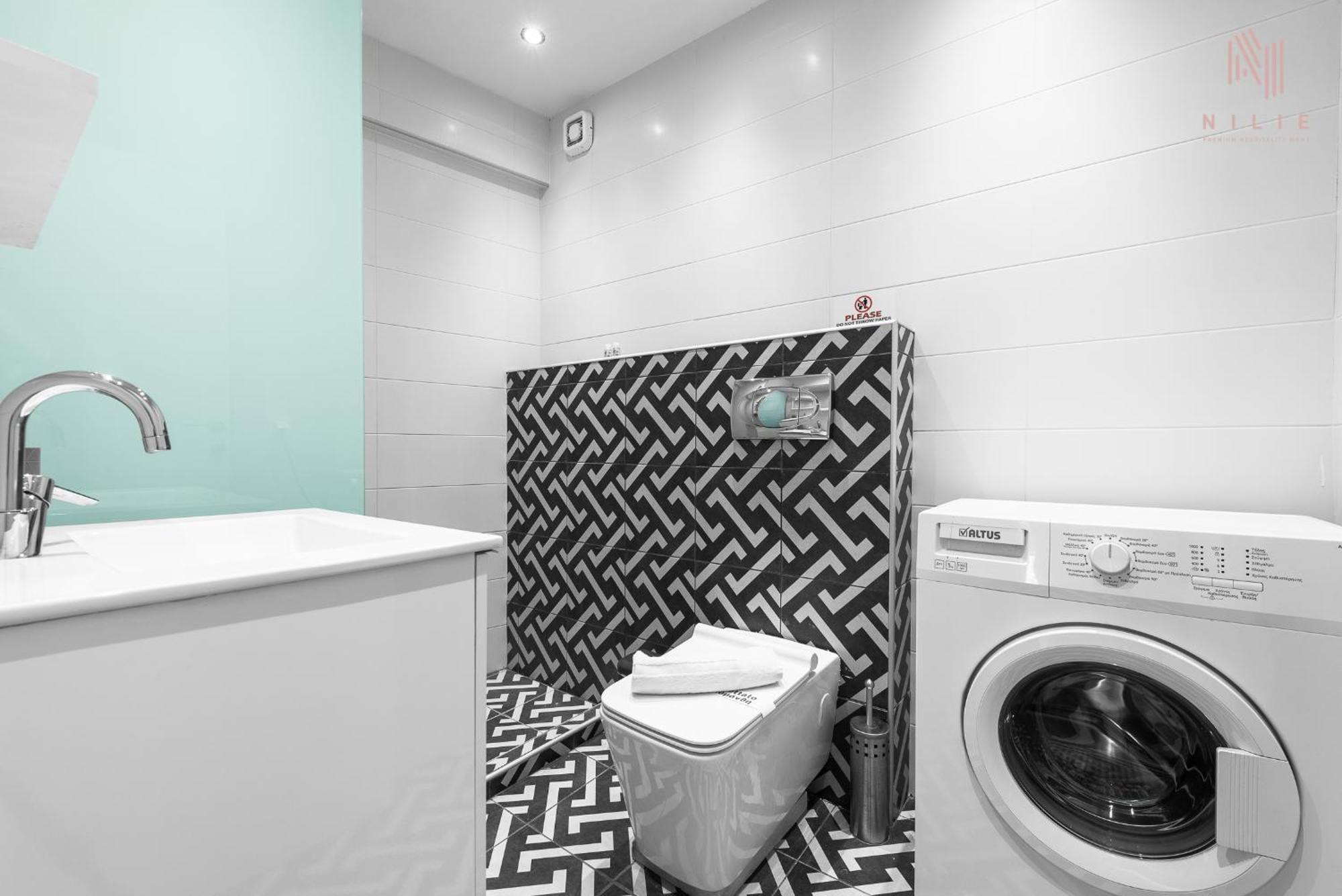 Civilian Boutique Aprts, Nilie Hospitality Mgmt * Thessaloniki