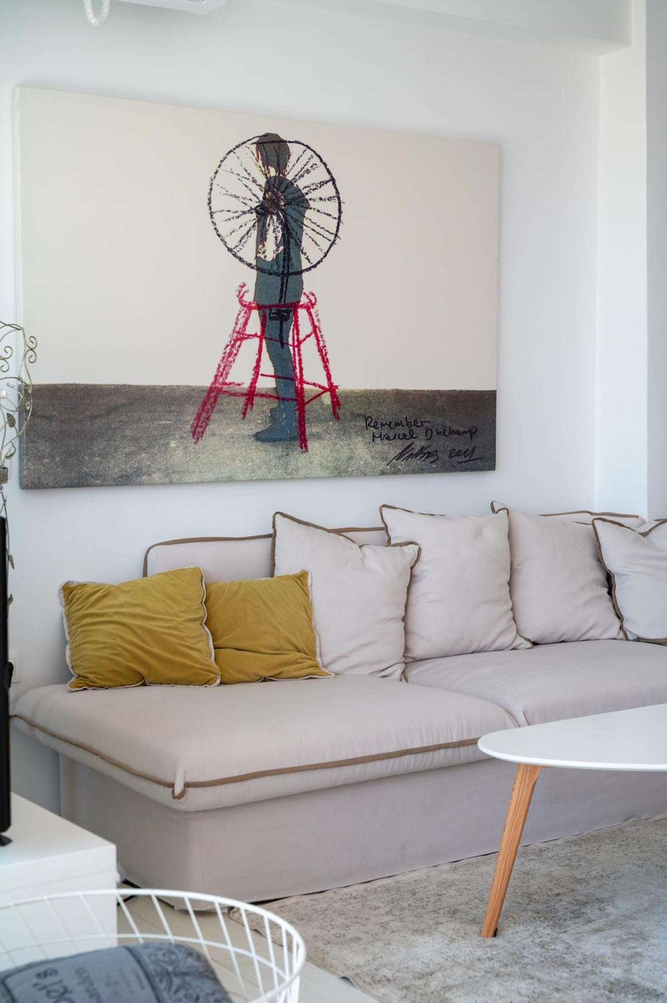Urban View Apartment