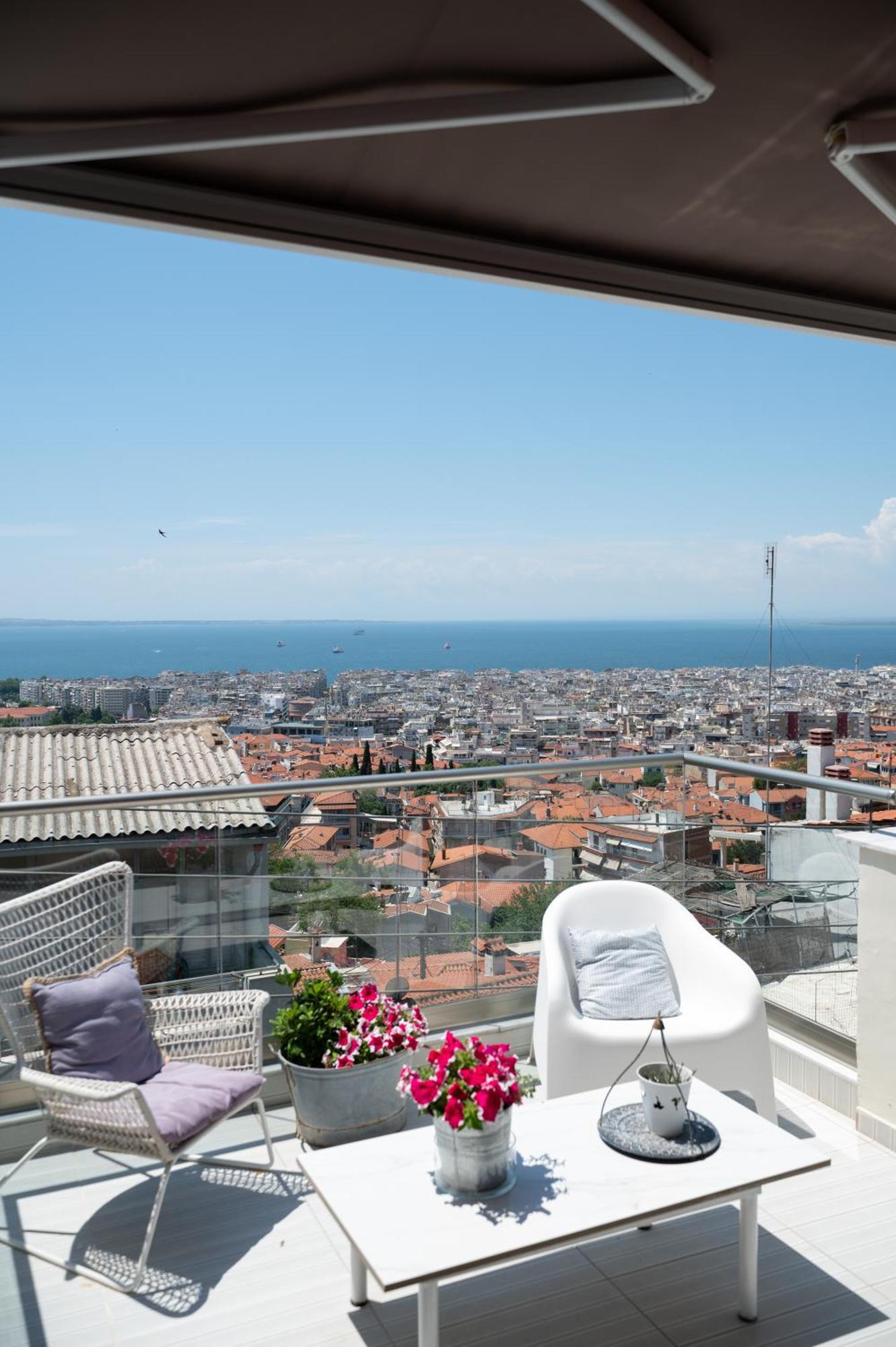 Apartment Urban View