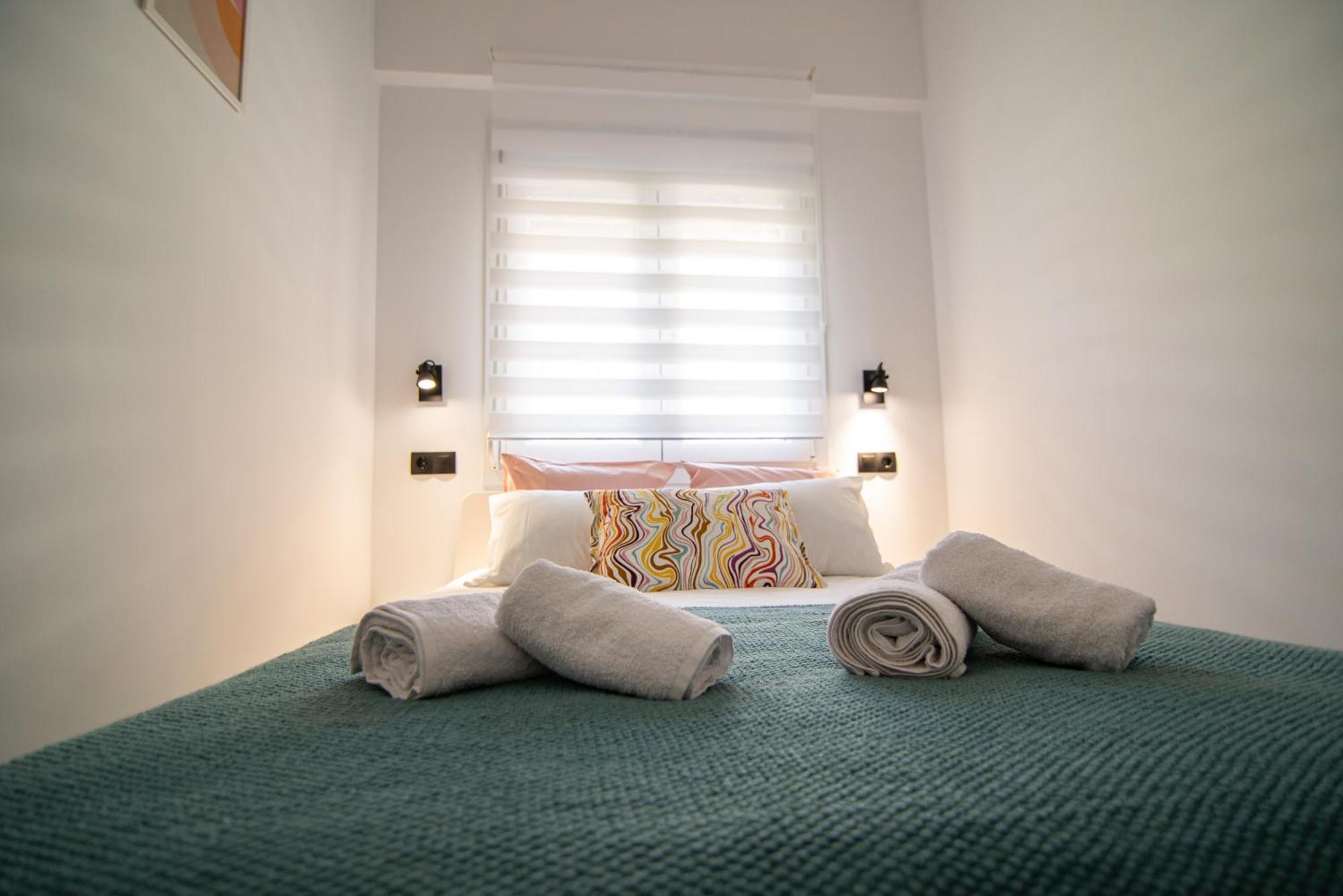 Elcada Apartments-ano Poli