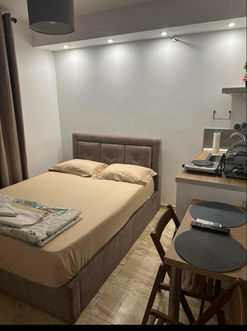 Dimitris Center Apartment *