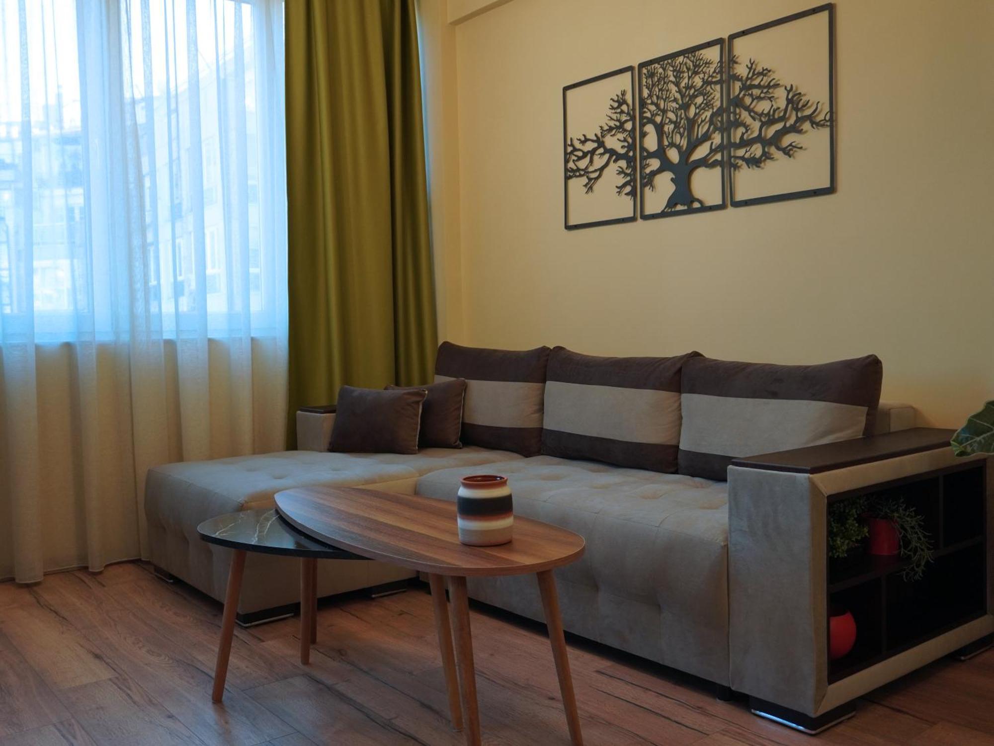 Homesweethome Apartment *