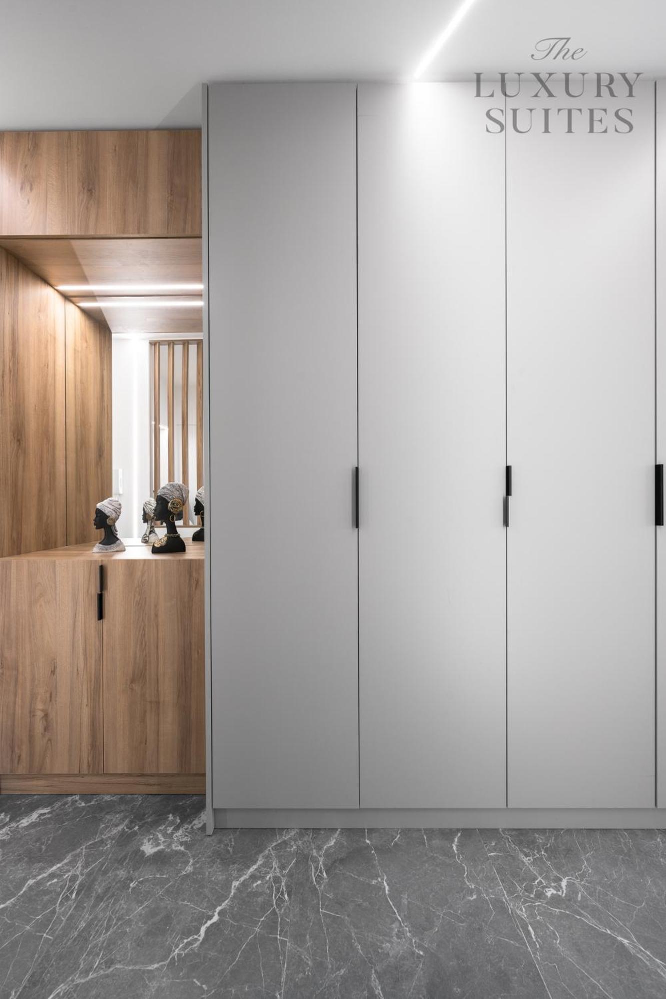 Adelle Apartments, The Luxury