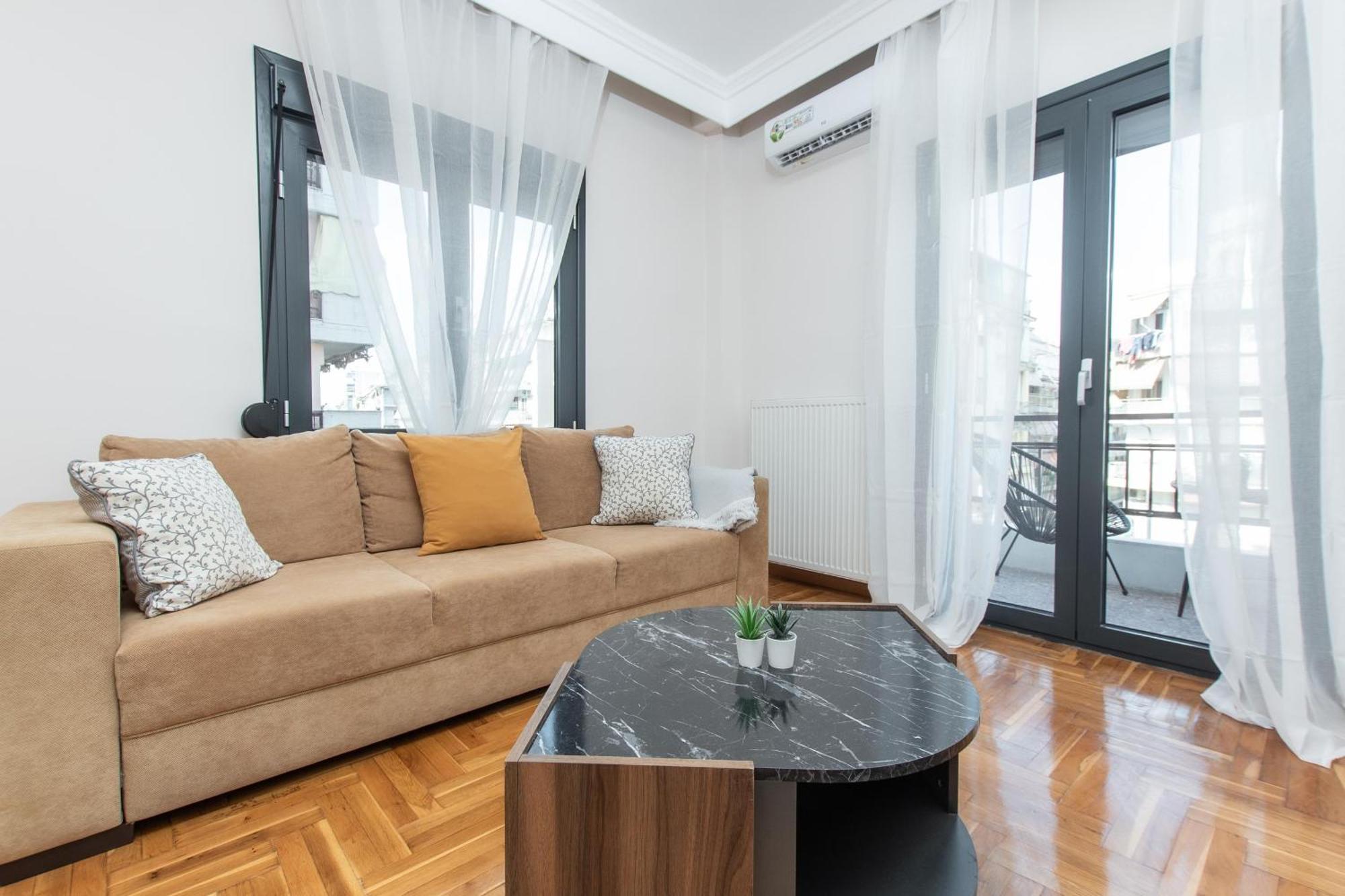 Houseloft Urban Retreat Daire Selanik