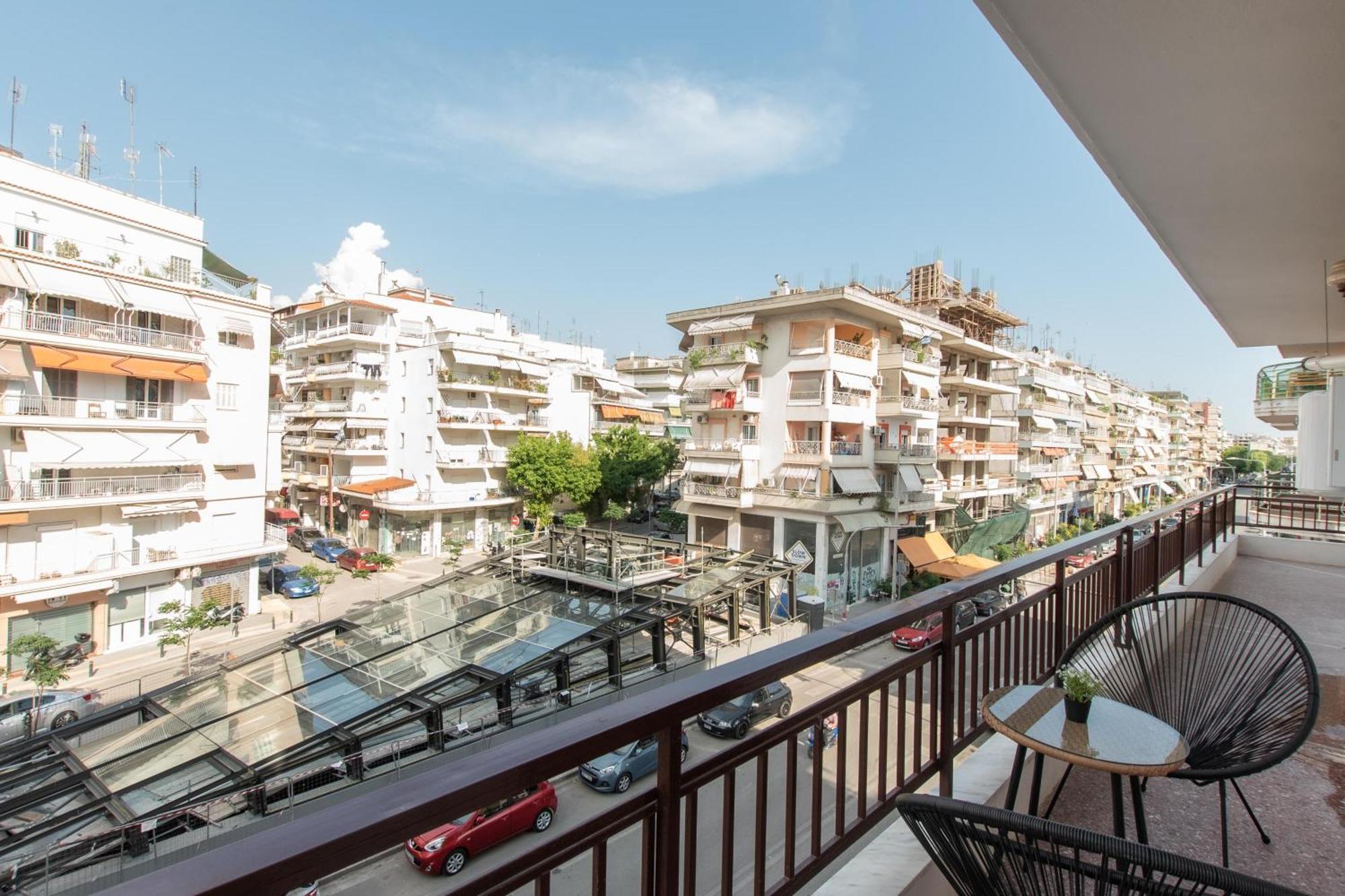 Houseloft Urban Retreat * Thessaloniki