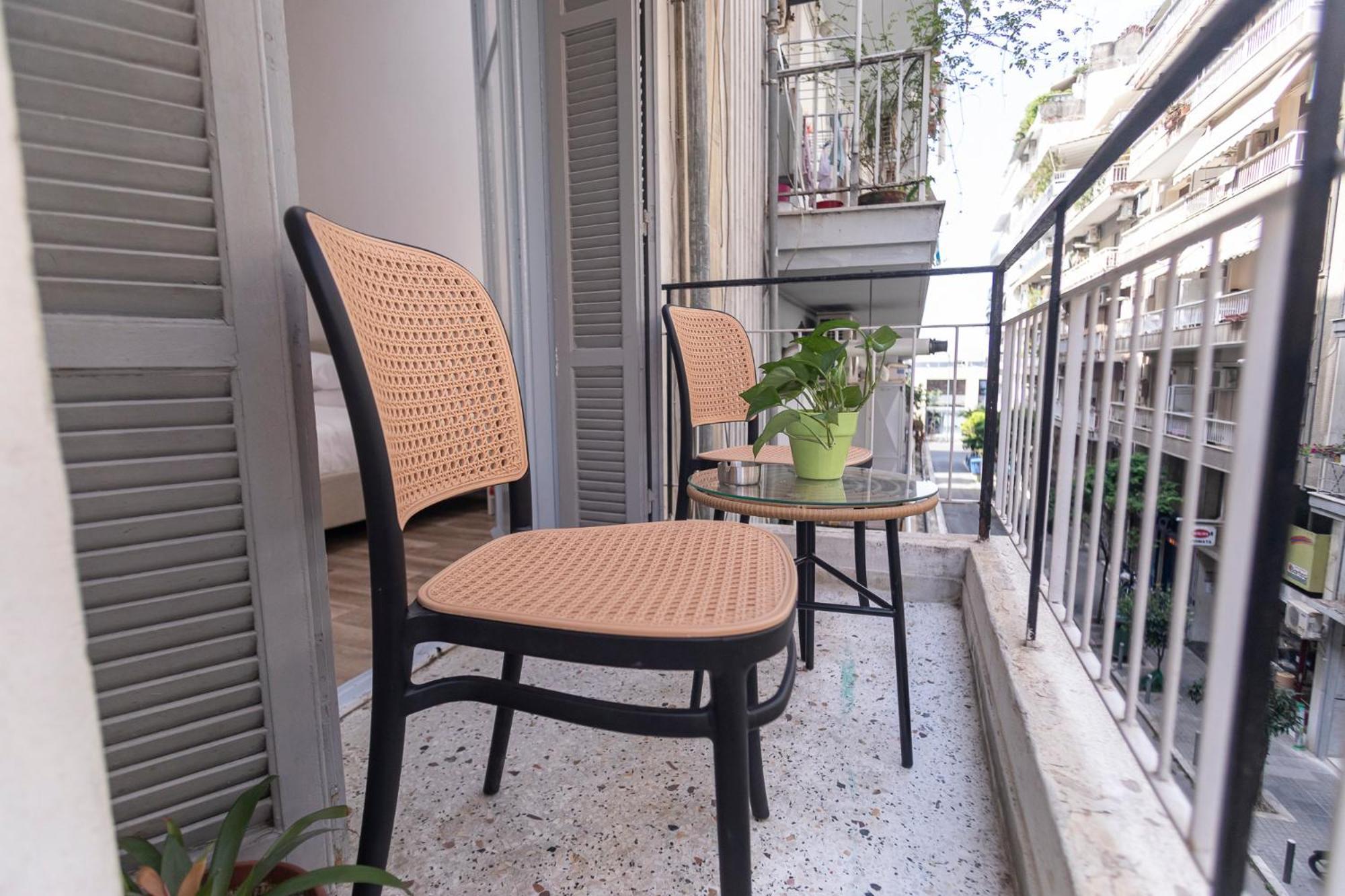 Mainavenue Living Local Apartment Thessaloniki