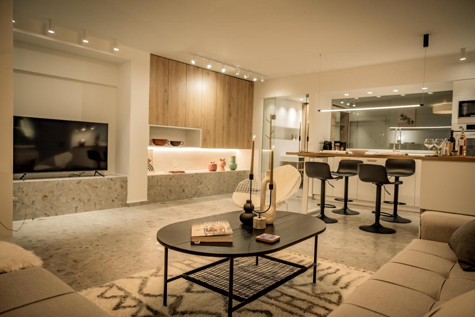 The Glass House Apartment Thessaloniki