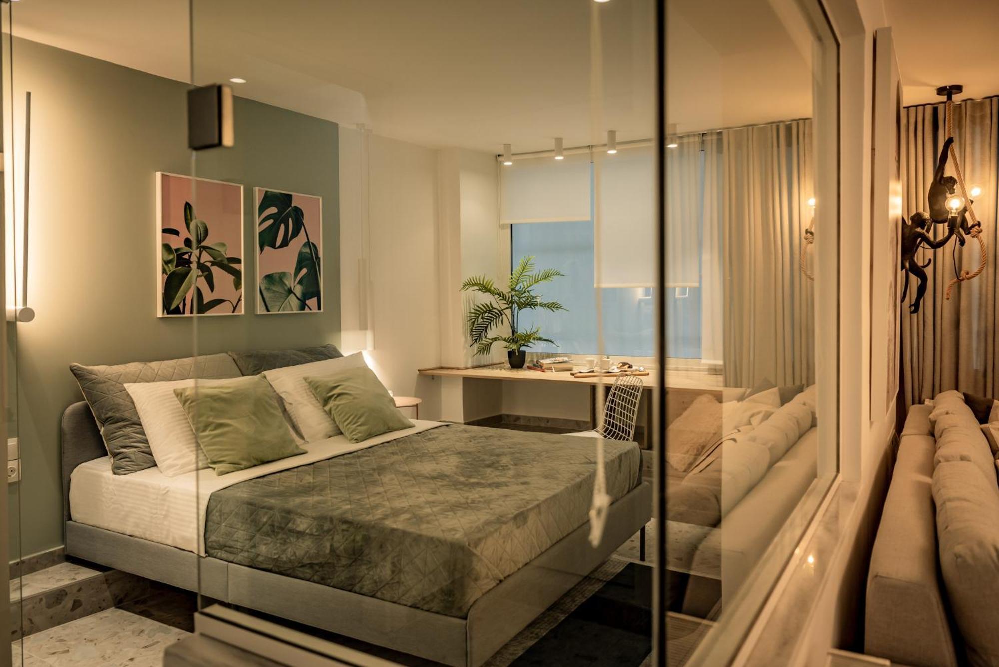 Apartment The Glass House