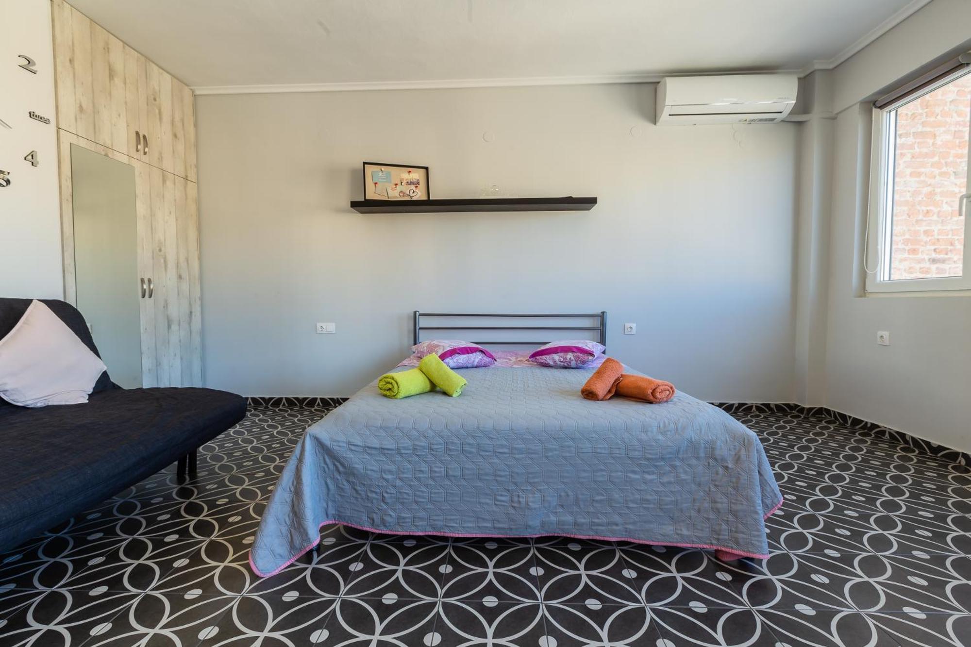 Apartment Modiano Center-your Urban Thessaloniki