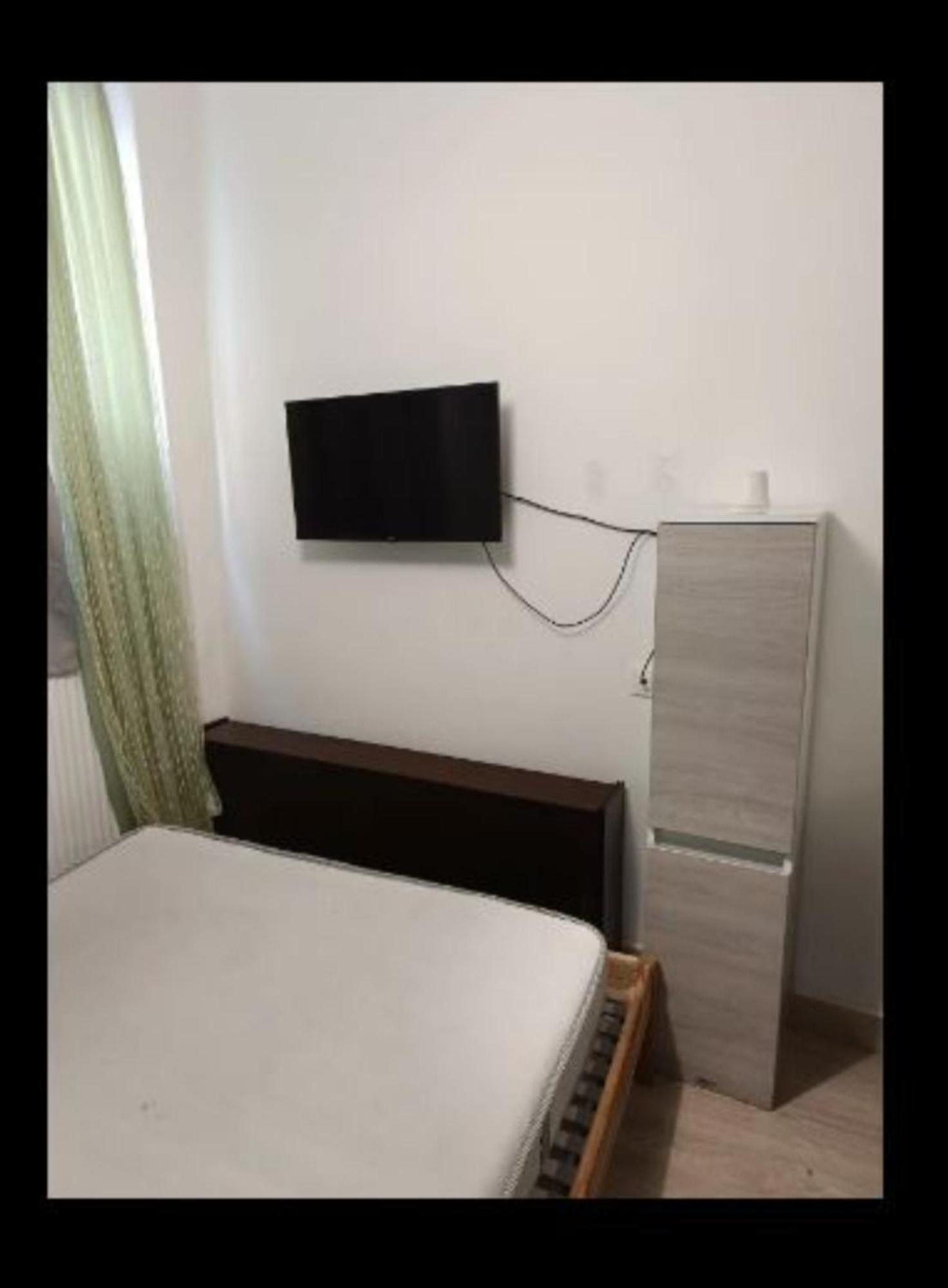 2 Bedroom Center Apartment Thessaloniki