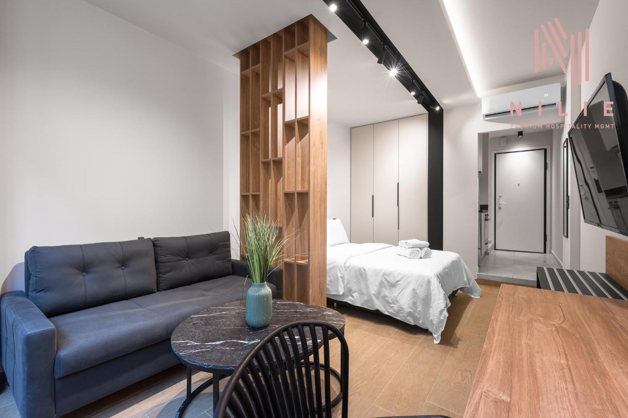 Vellow Door, Nilie Hospitality Mgmt Thessaloniki