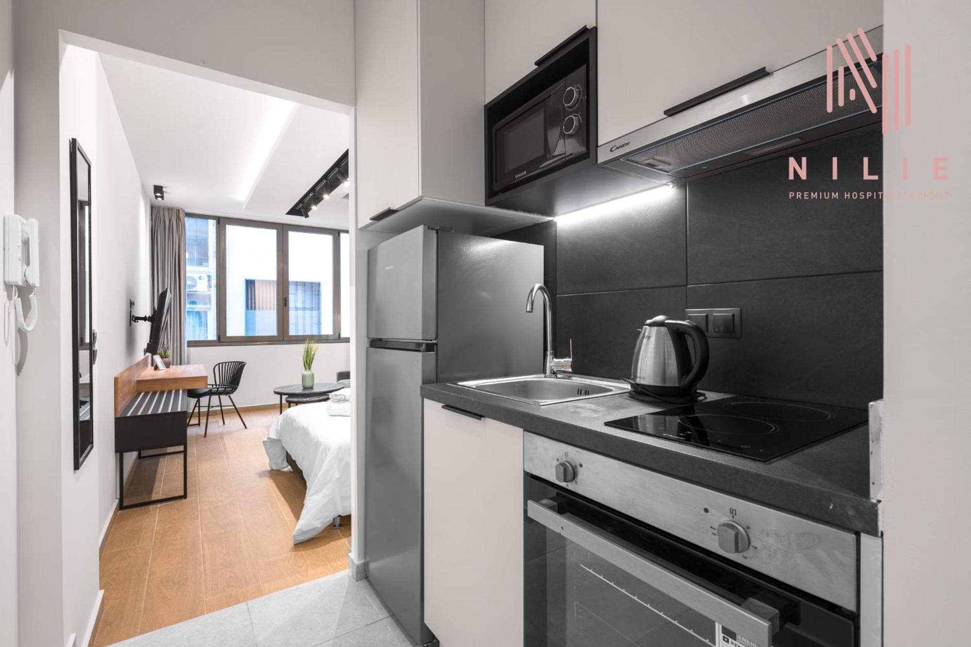 Vellow Door, Nilie Hospitality Mgmt Thessaloniki